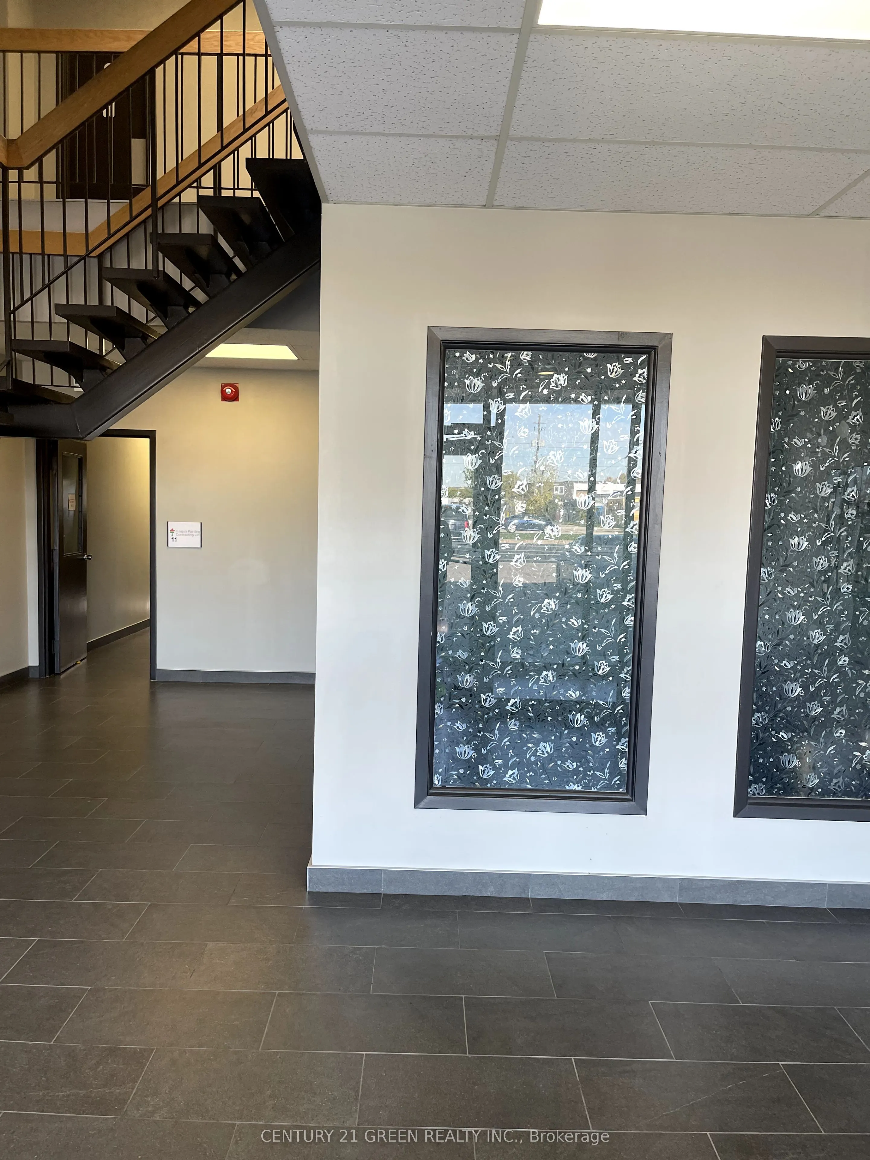 50 Steeles Avenue E, #216
