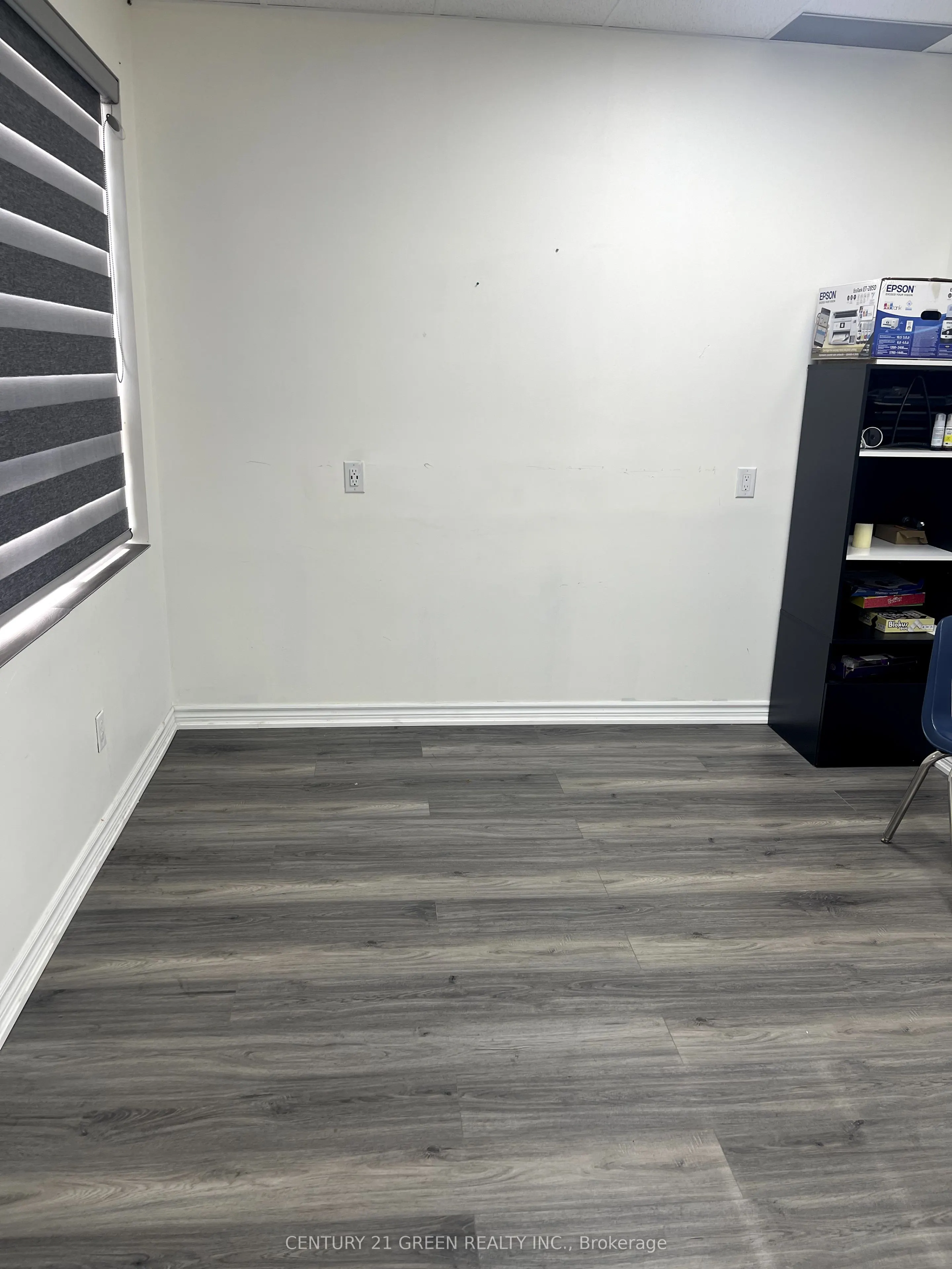 50 Steeles Avenue E, #216