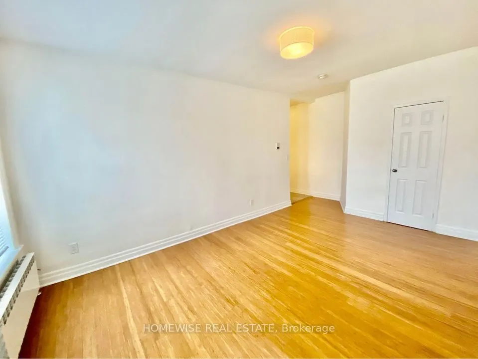 1 Triller Avenue, #206