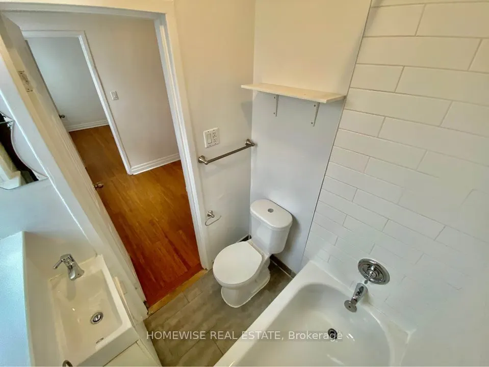 1 Triller Avenue, #206