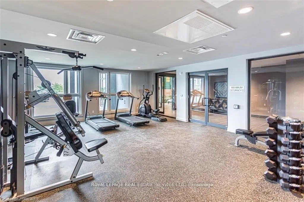 95 Dundas Street W, #511