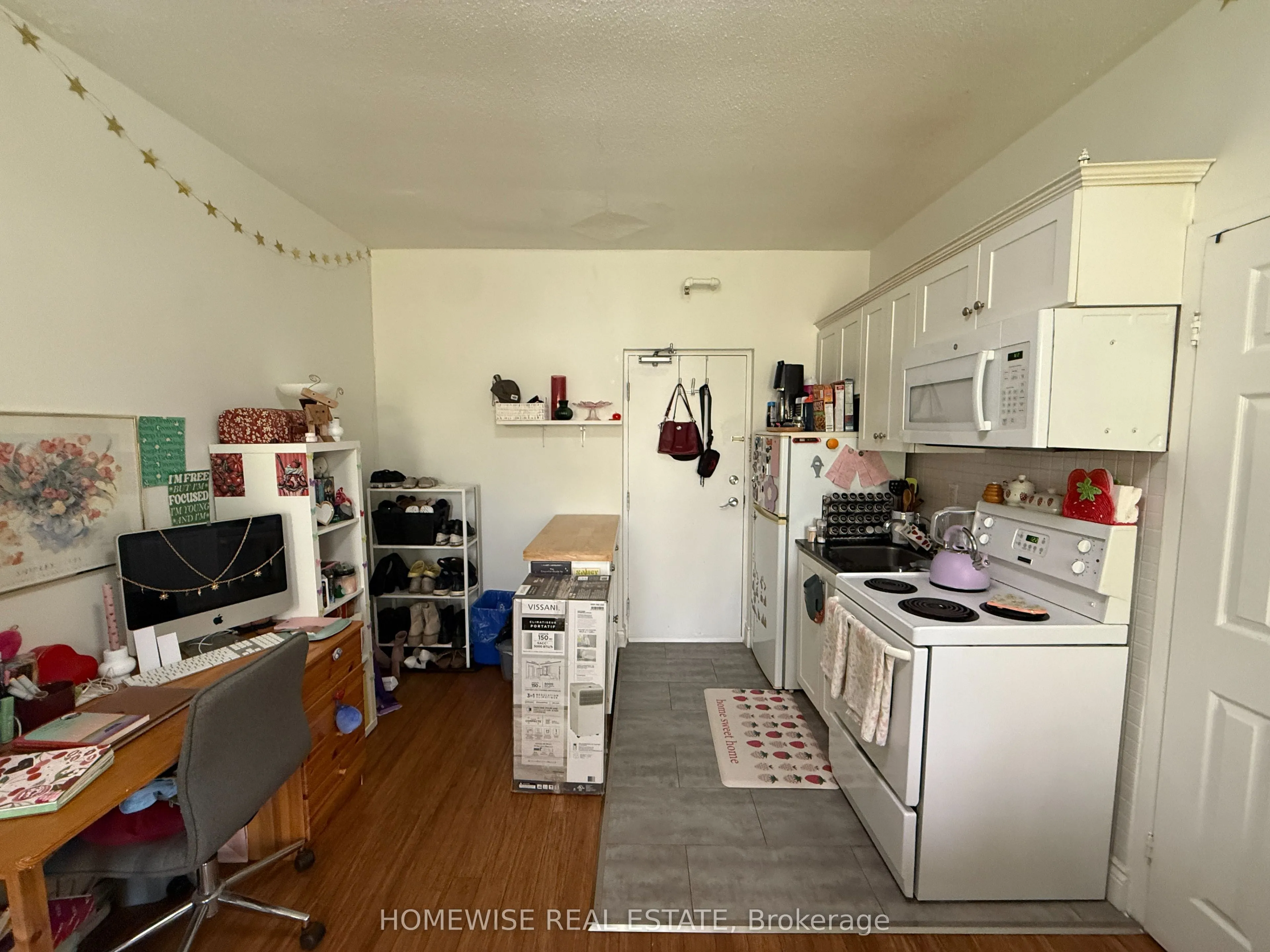 1 Triller Avenue, #304
