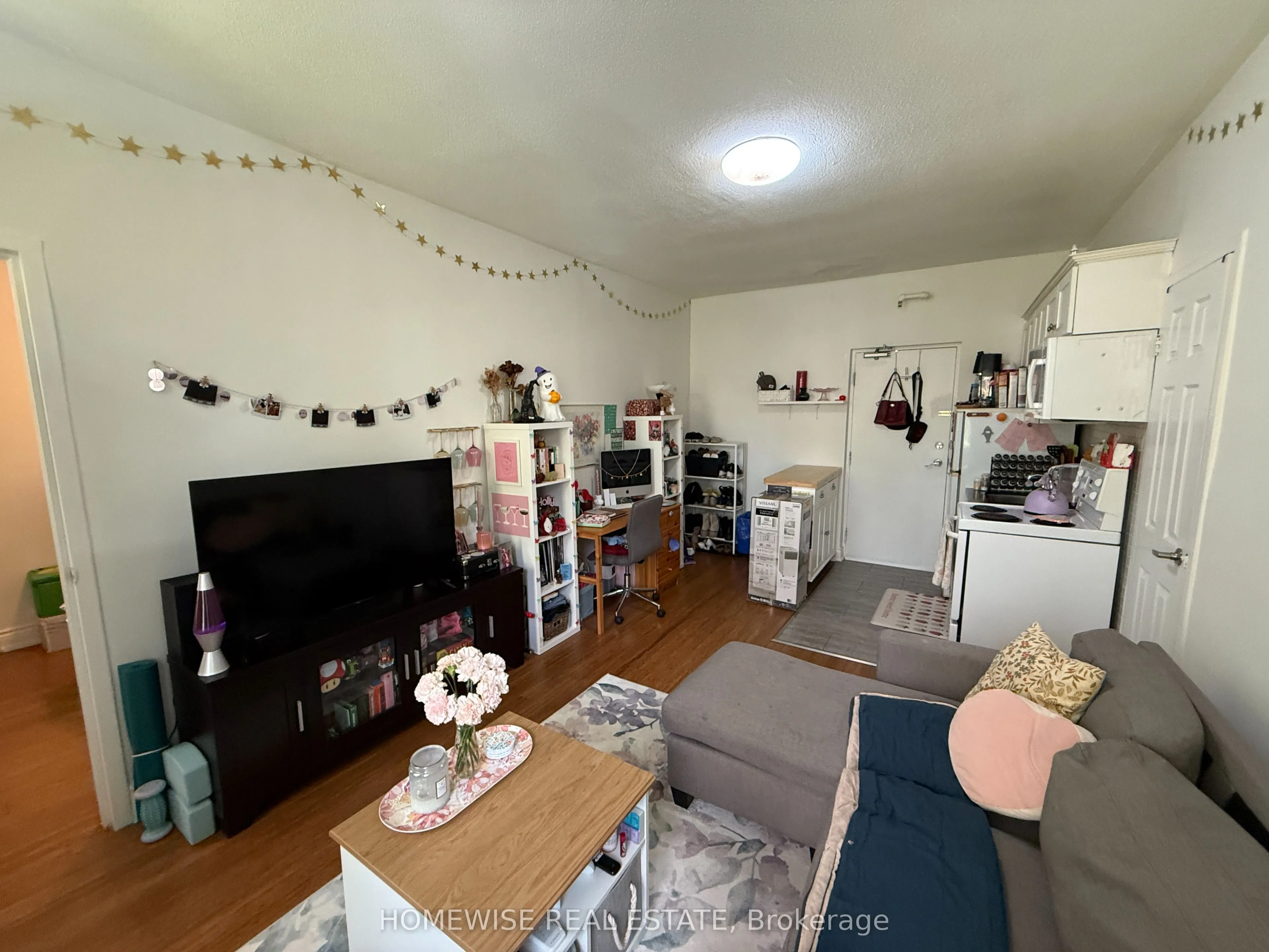 1 Triller Avenue, #304