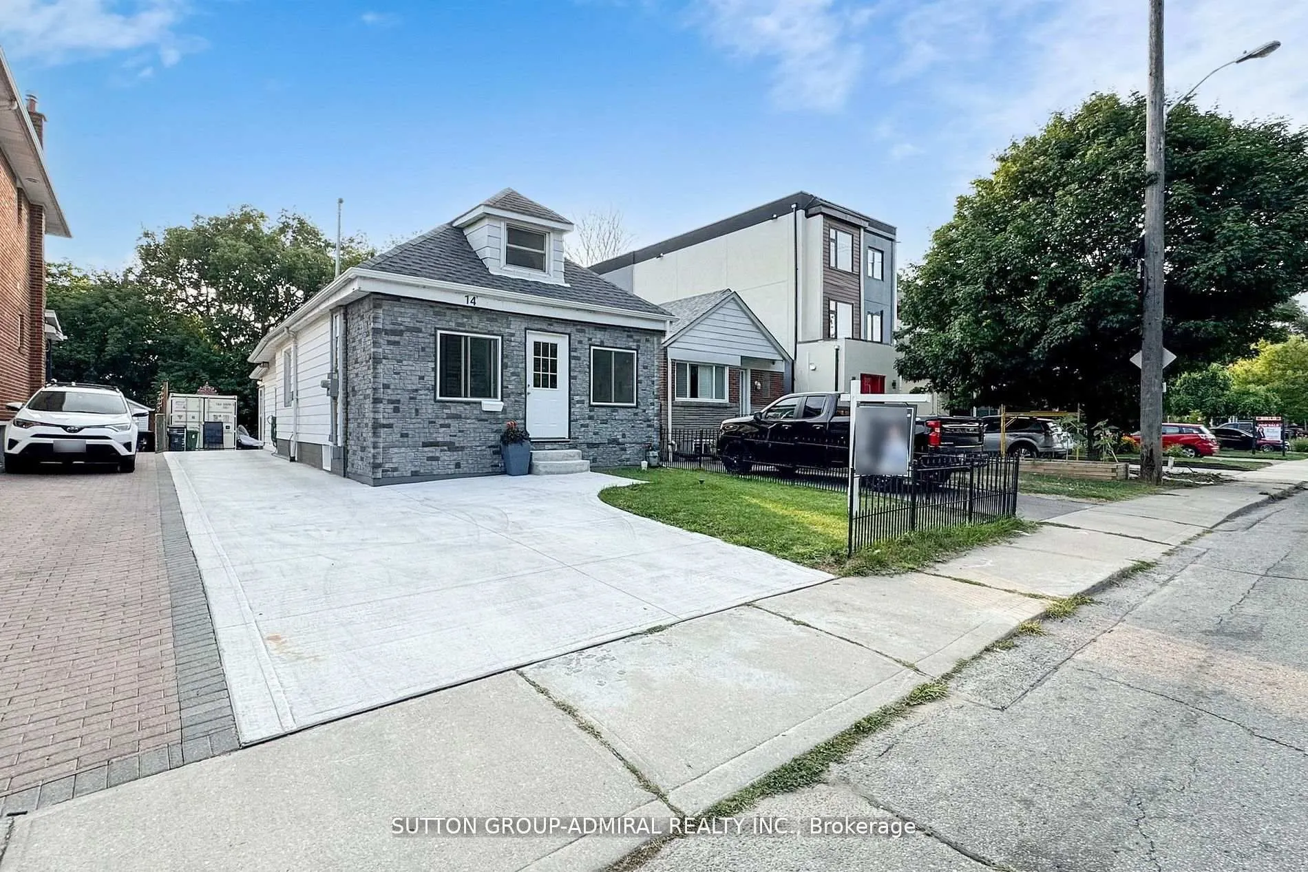 14 Spears Street