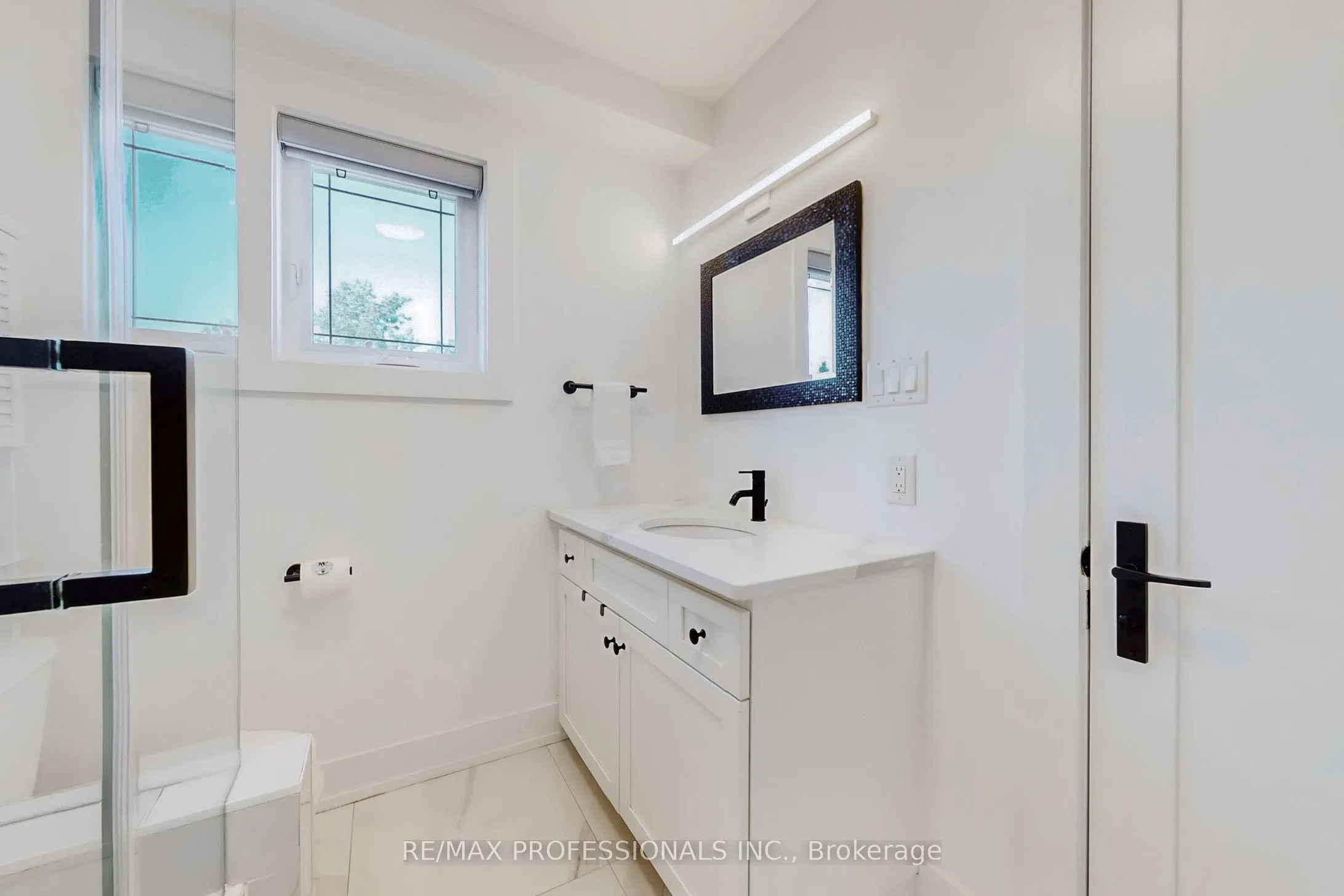 4 Martin Grove Road