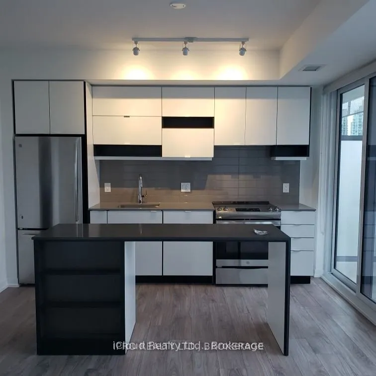 4065 Confederation Parkway, #1510