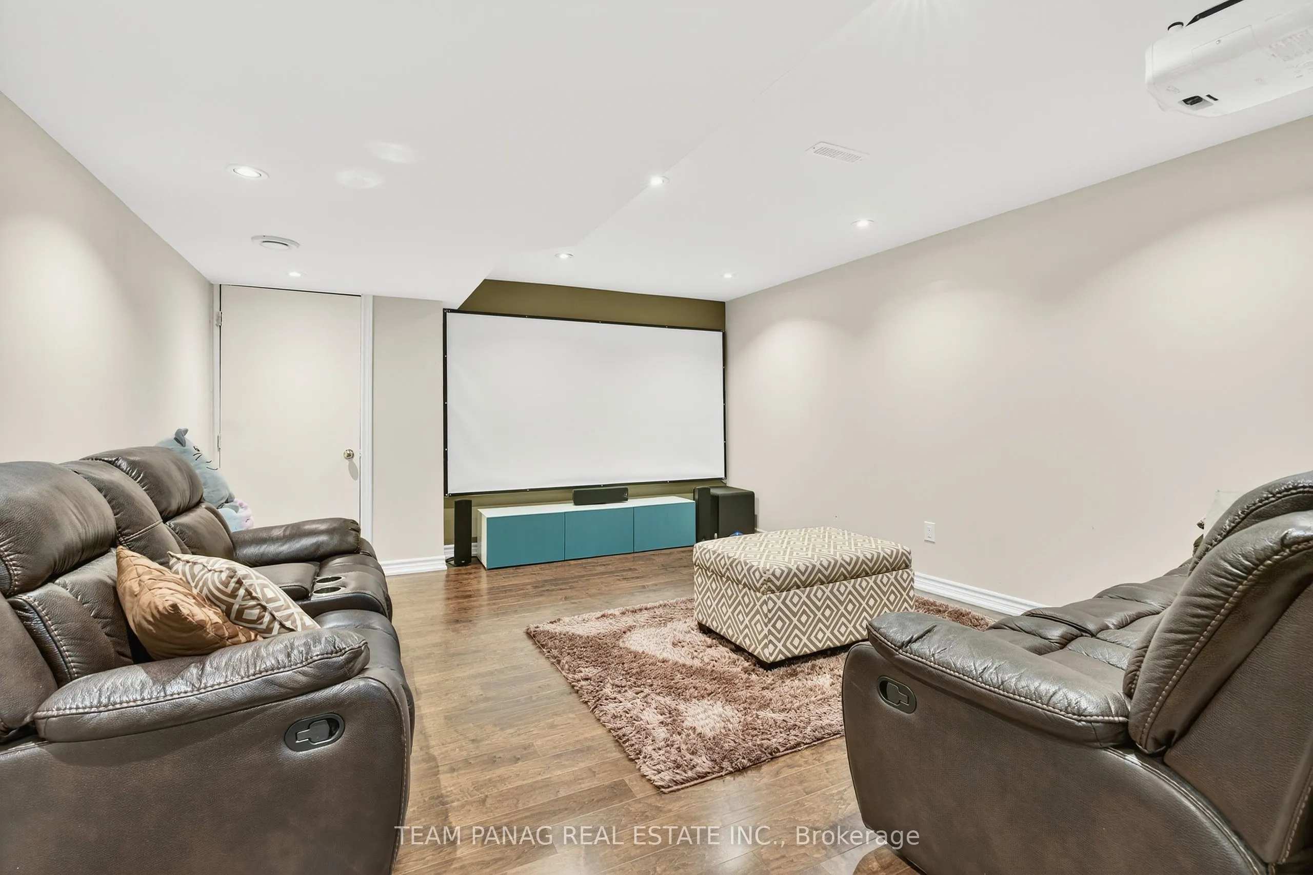 106 Sugarcane Avenue
