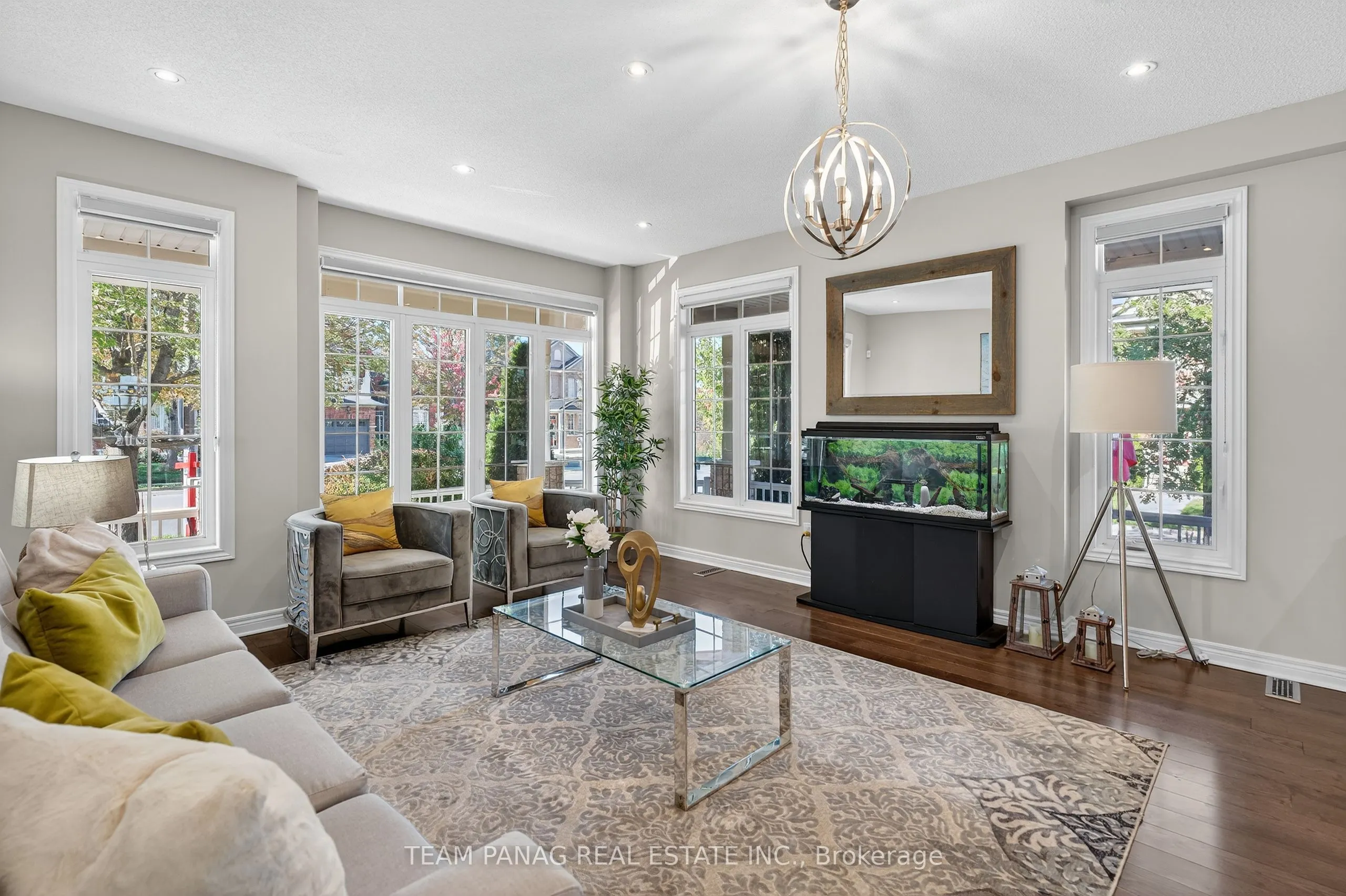 106 Sugarcane Avenue