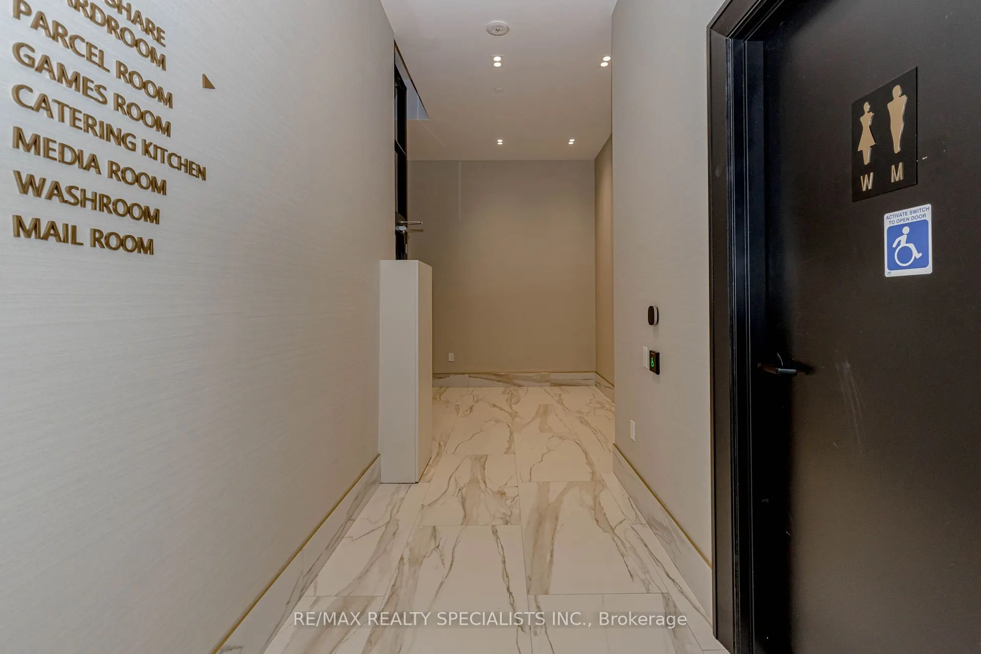 2333 Khalsa Gate, #404
