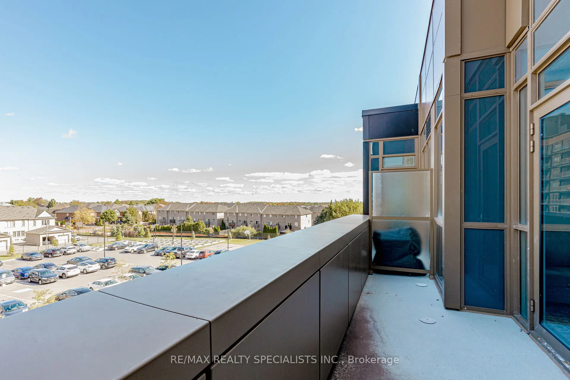 2333 Khalsa Gate, #404