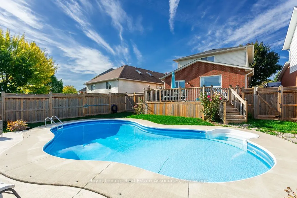 2913 Darien Road