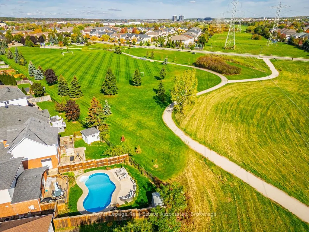 2913 Darien Road