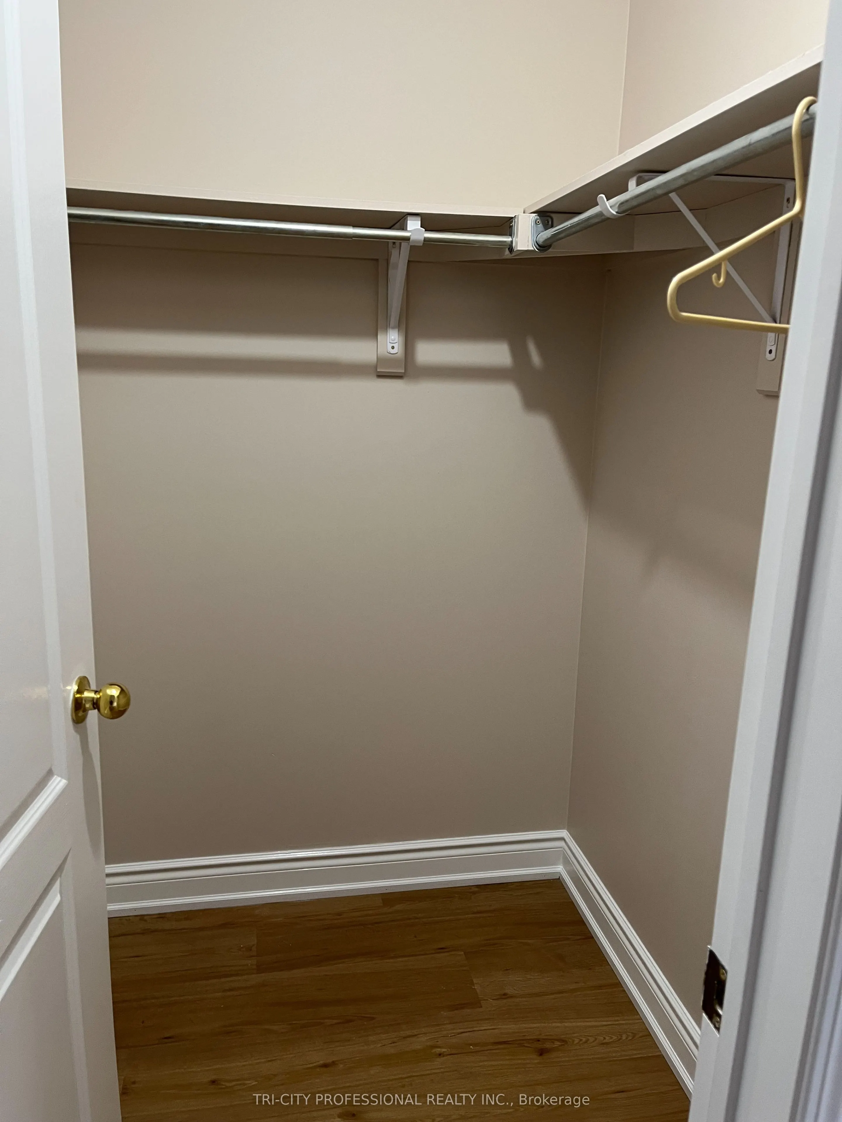 7284 Bellshire Gate, #27