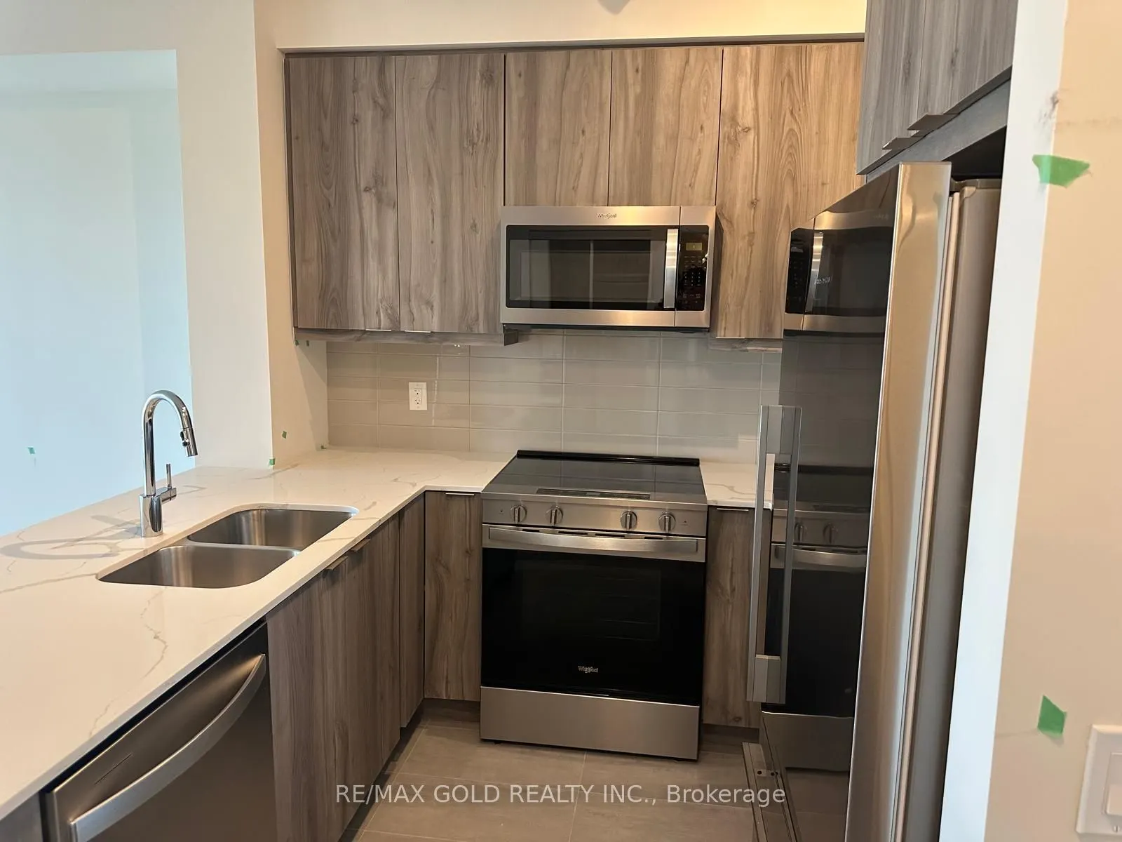 15 Watergarden Drive, #2107