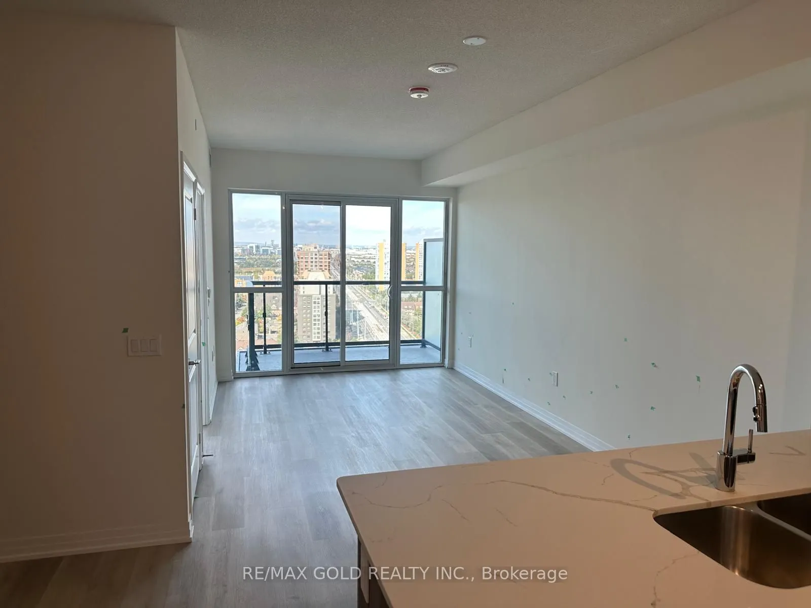 15 Watergarden Drive, #2107