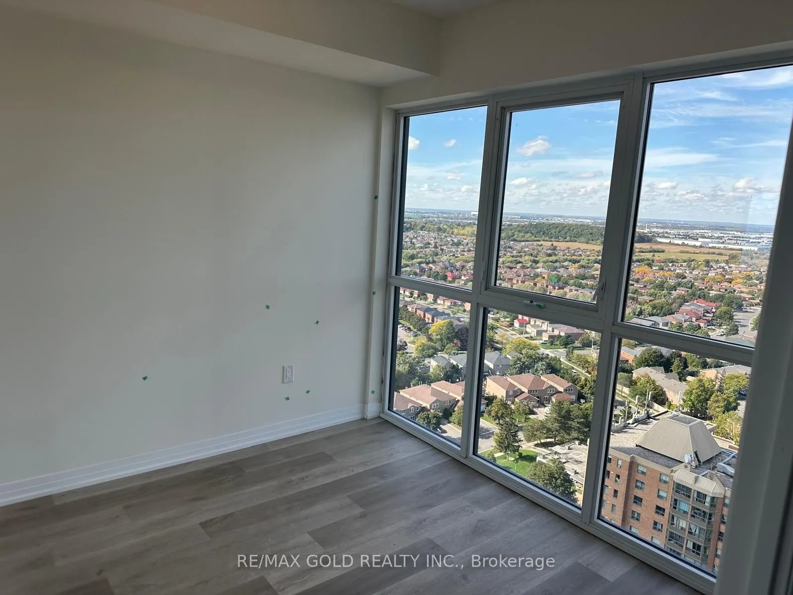 15 Watergarden Drive, #2107