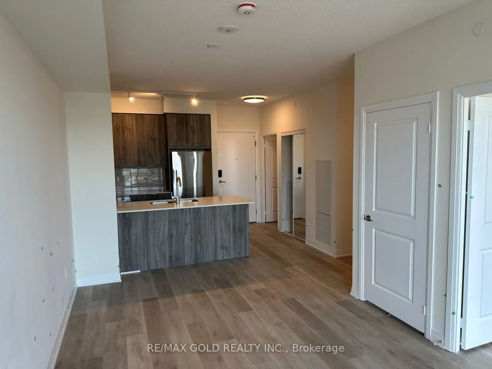 15 Watergarden Drive, #2107