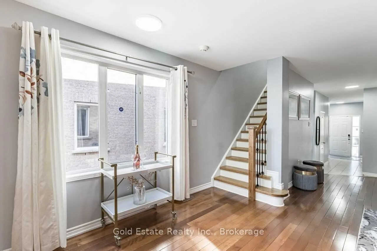 45 Rotunda Street