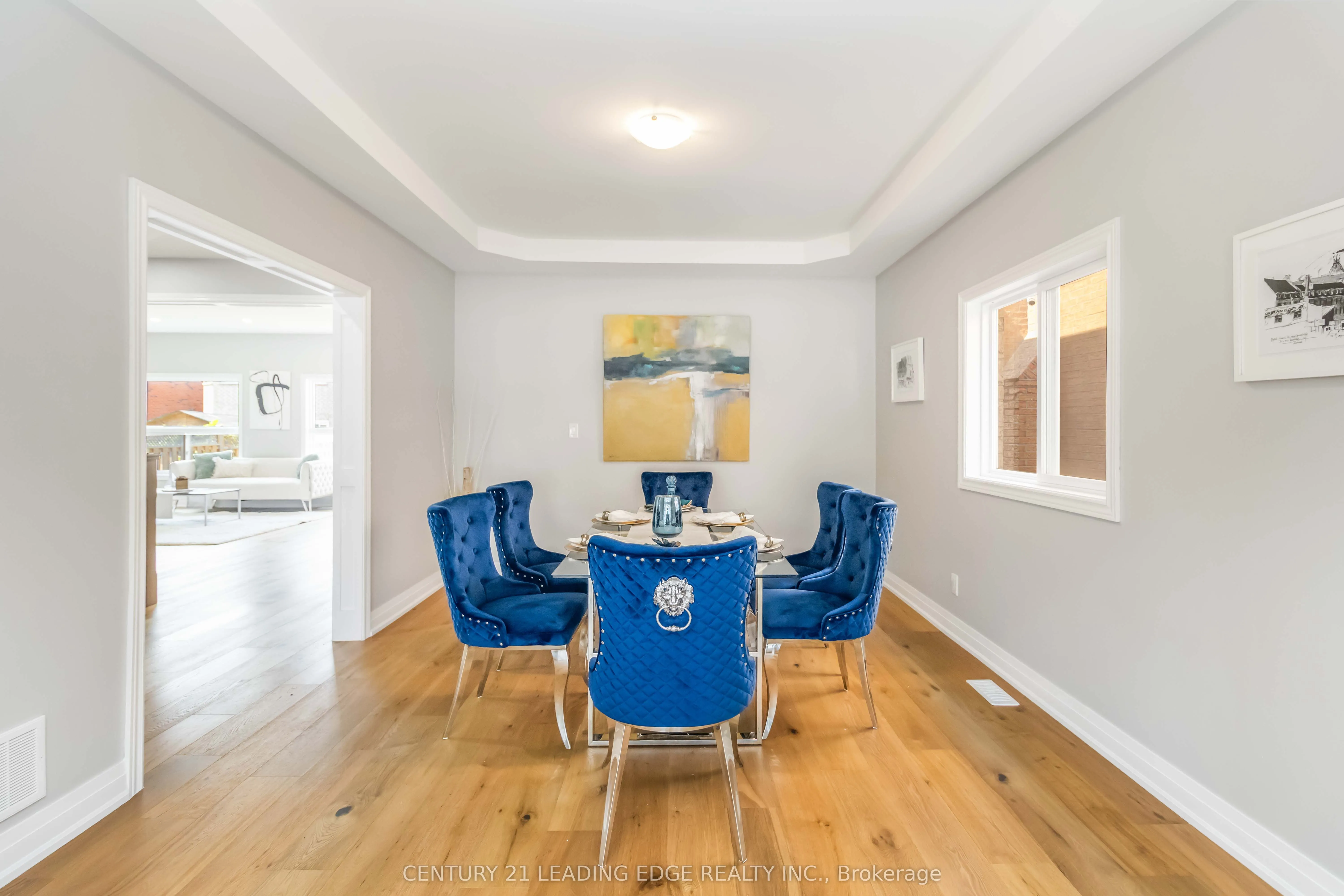 286 FERNFOREST Drive