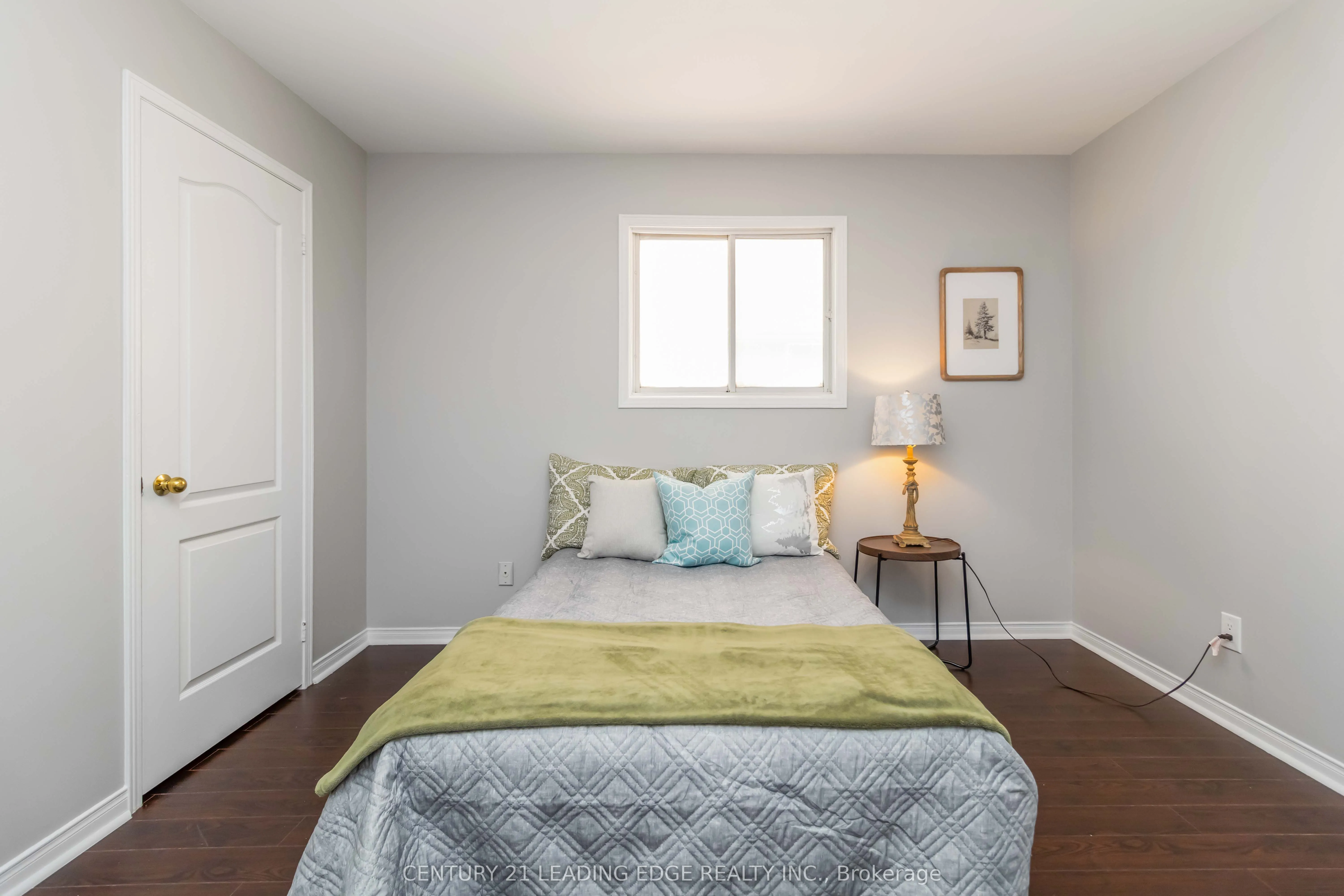 286 FERNFOREST Drive