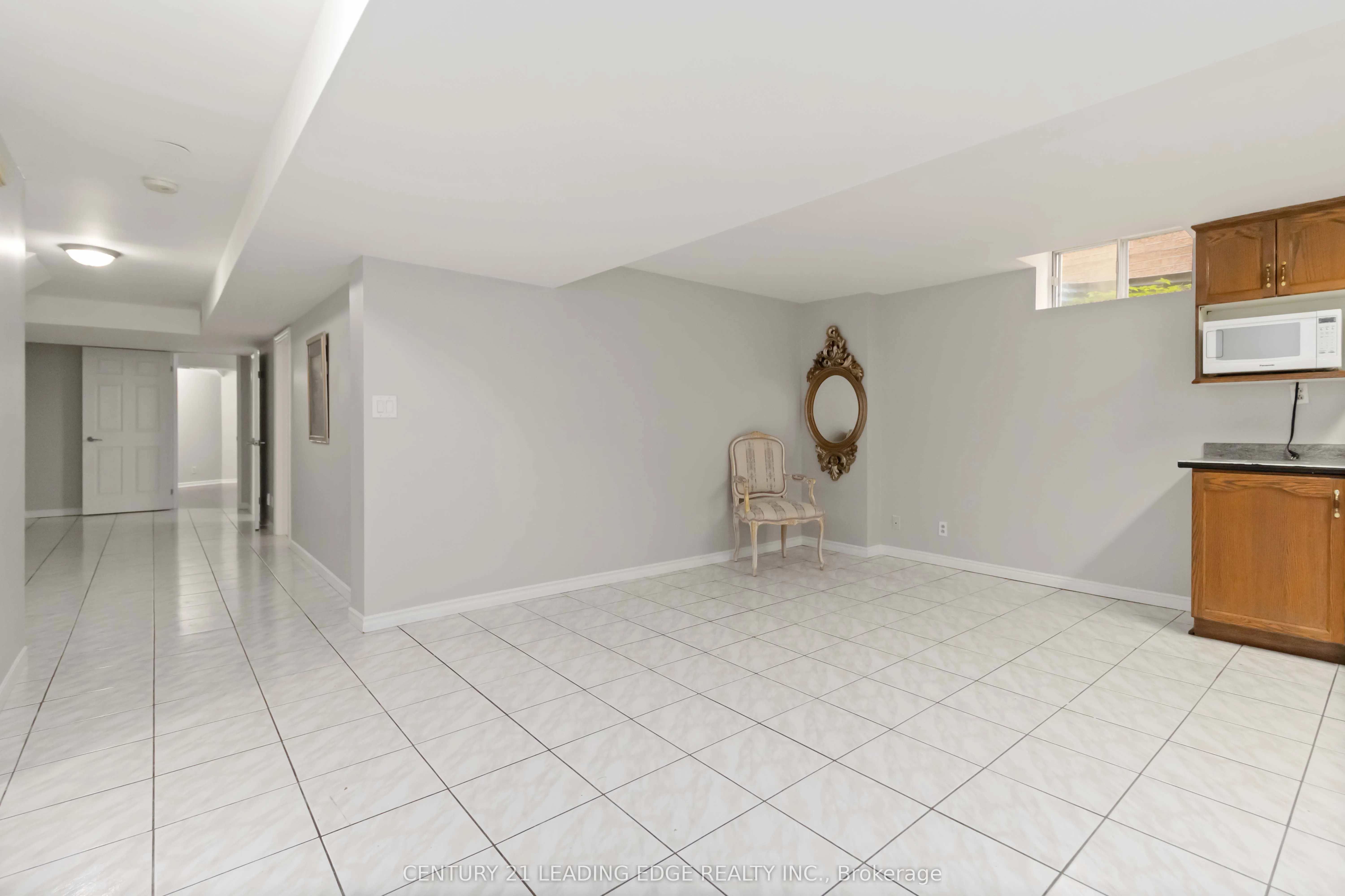 286 FERNFOREST Drive