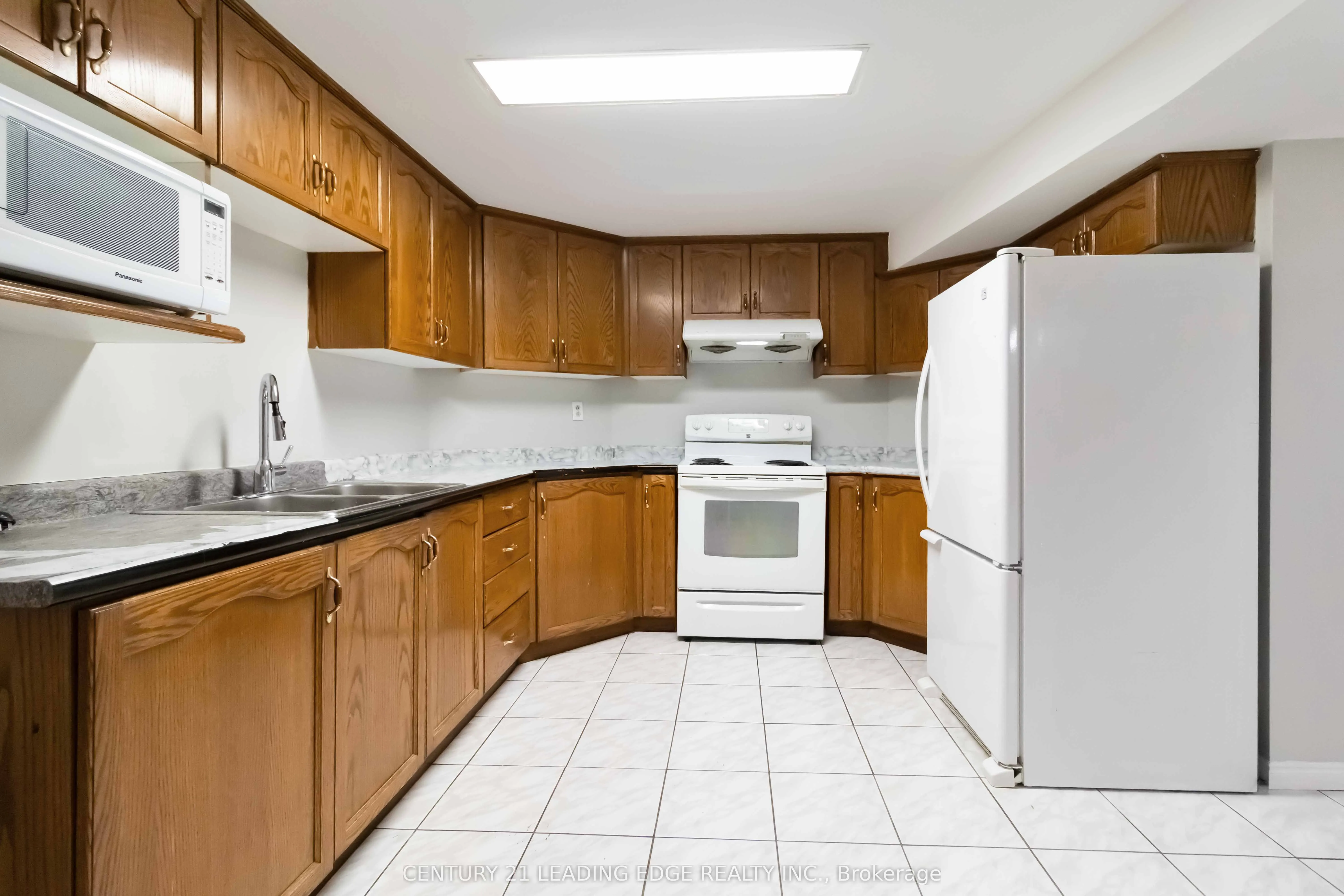 286 FERNFOREST Drive