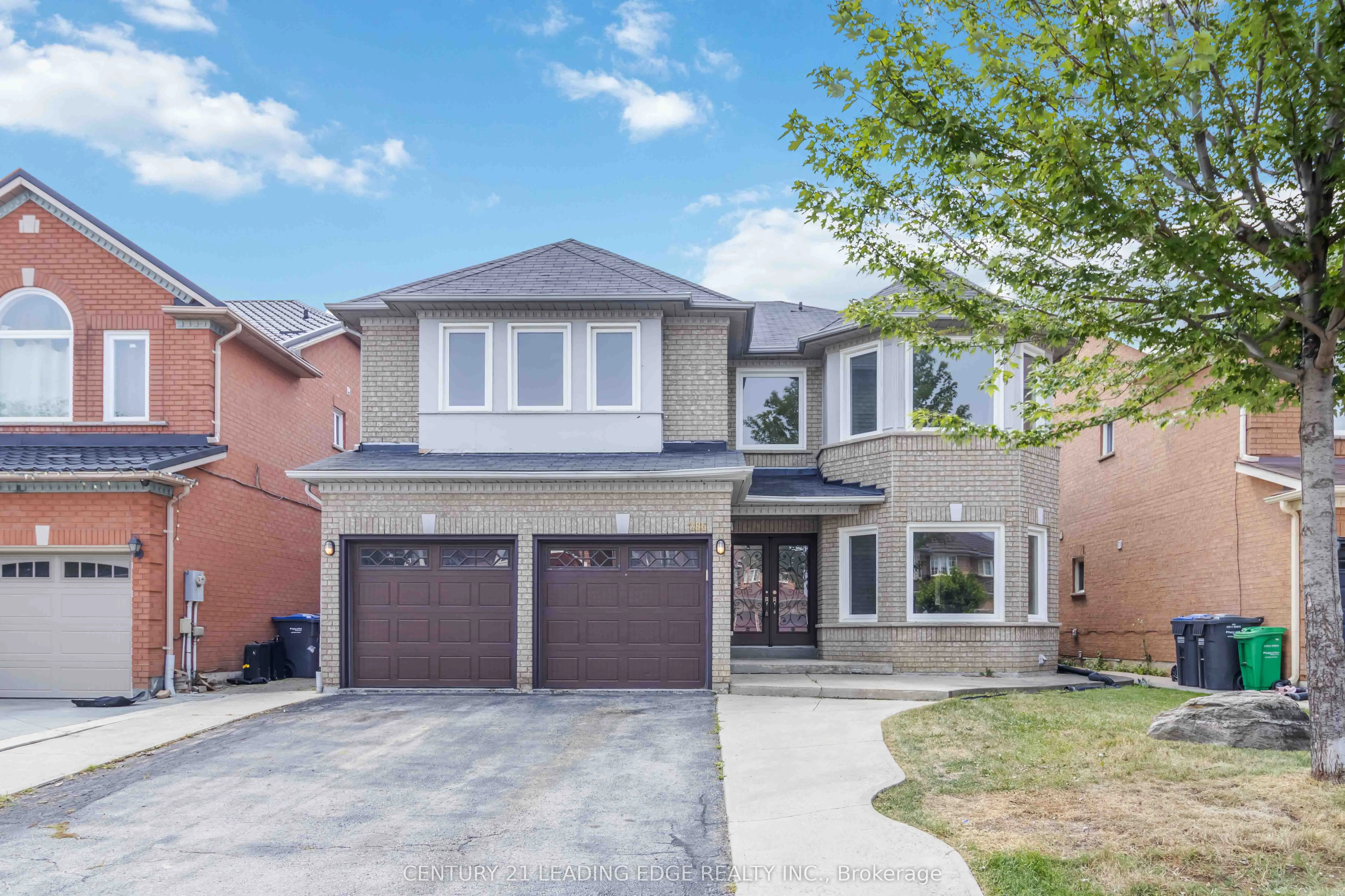286 FERNFOREST Drive