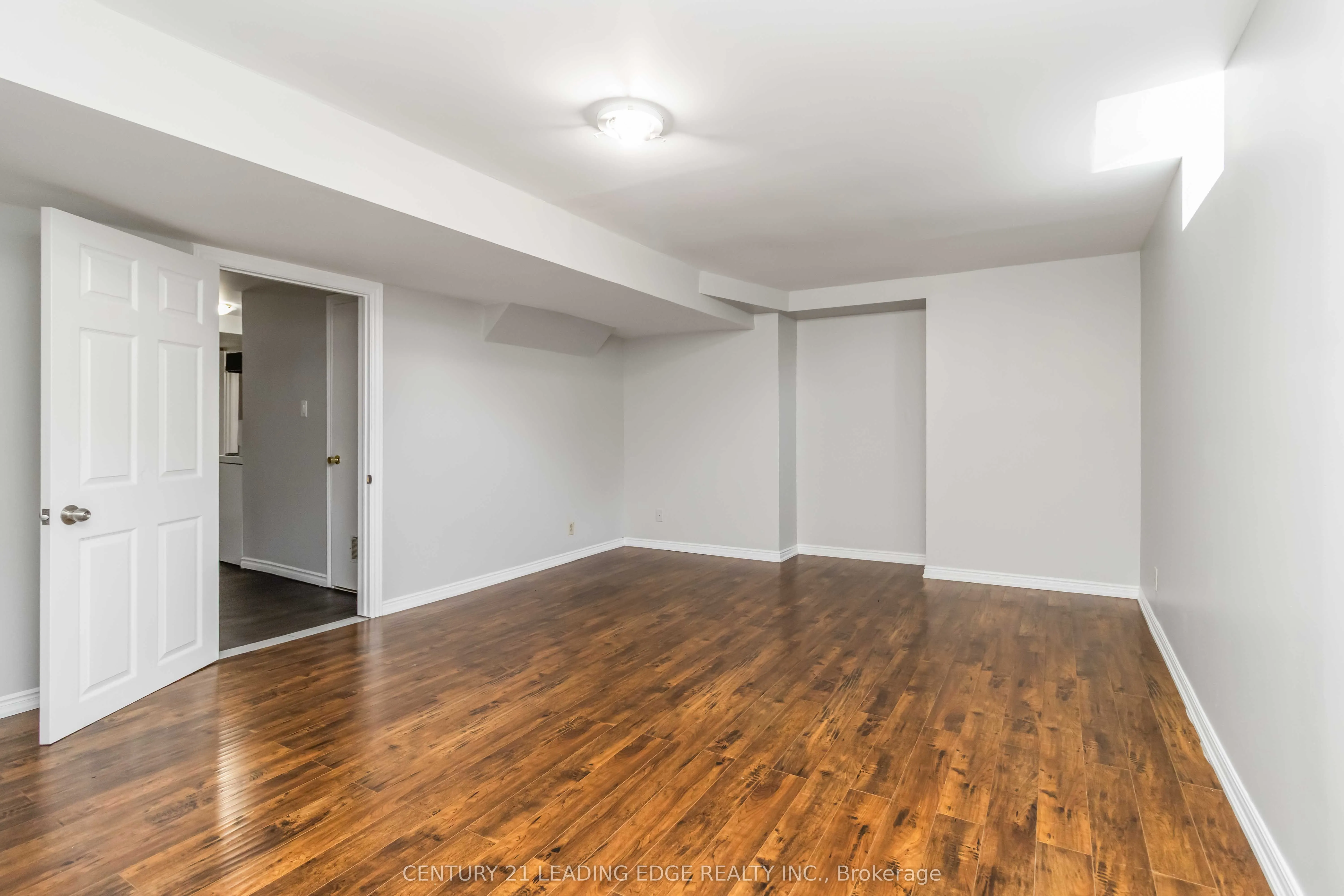 286 FERNFOREST Drive