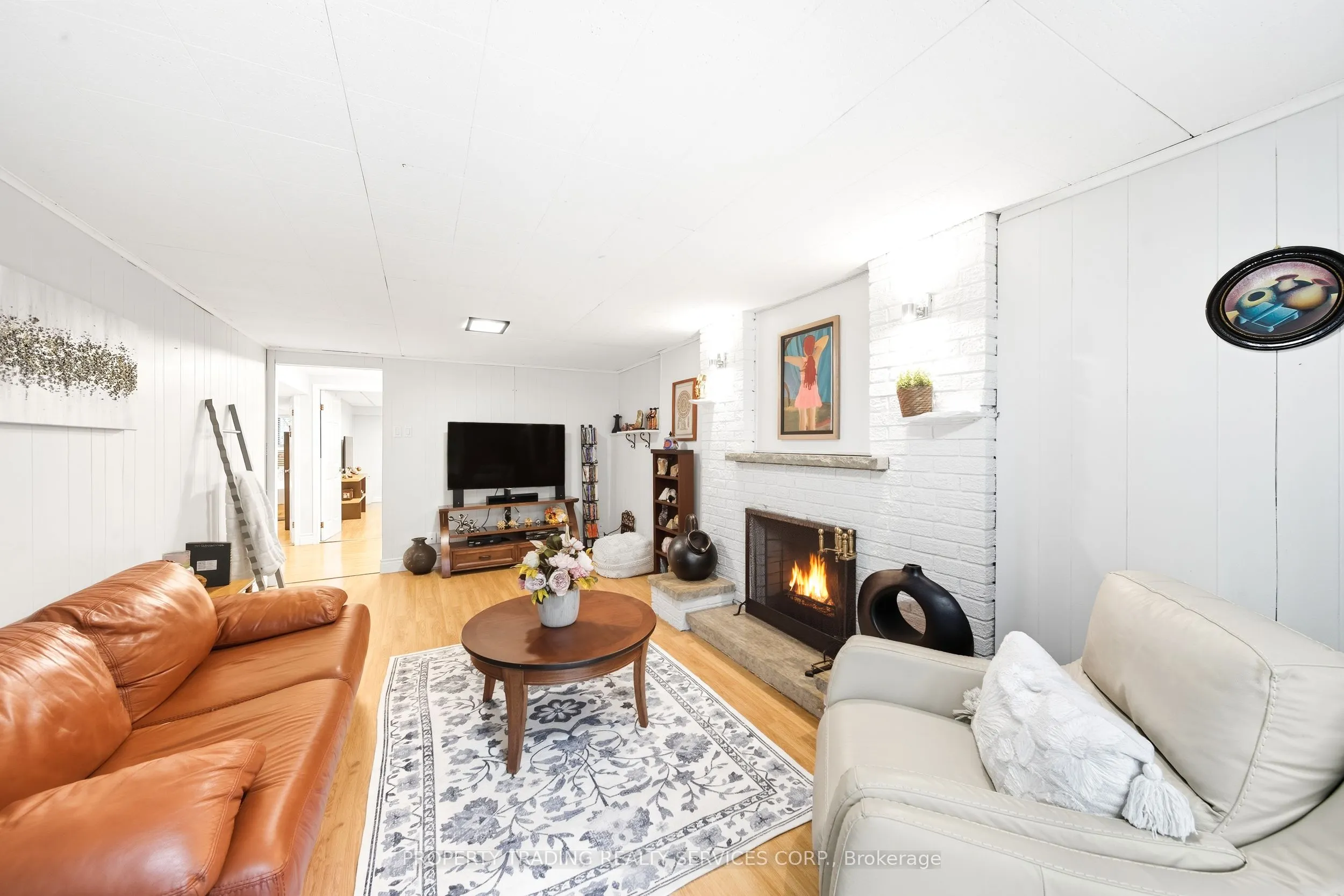 696 Francis Road
