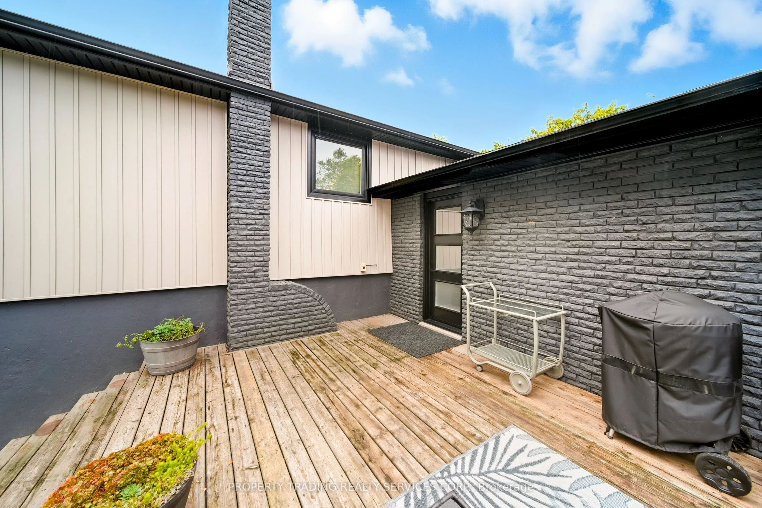 696 Francis Road