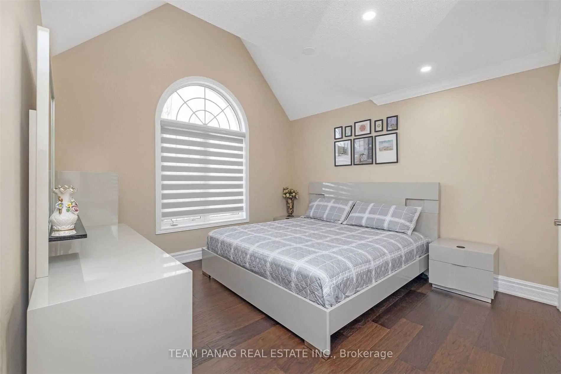 73 Louvain Drive