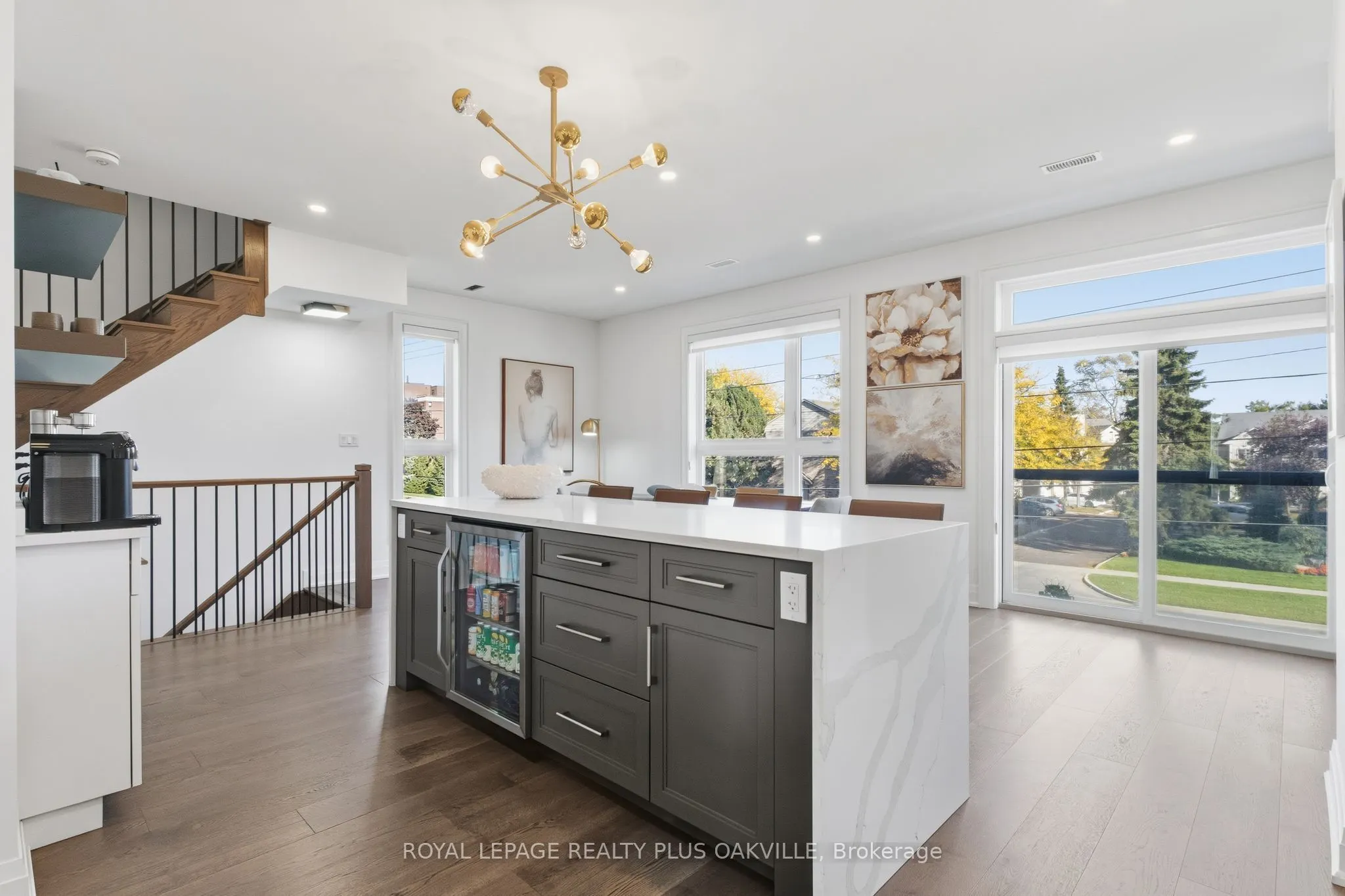 3228 Ellyn Common