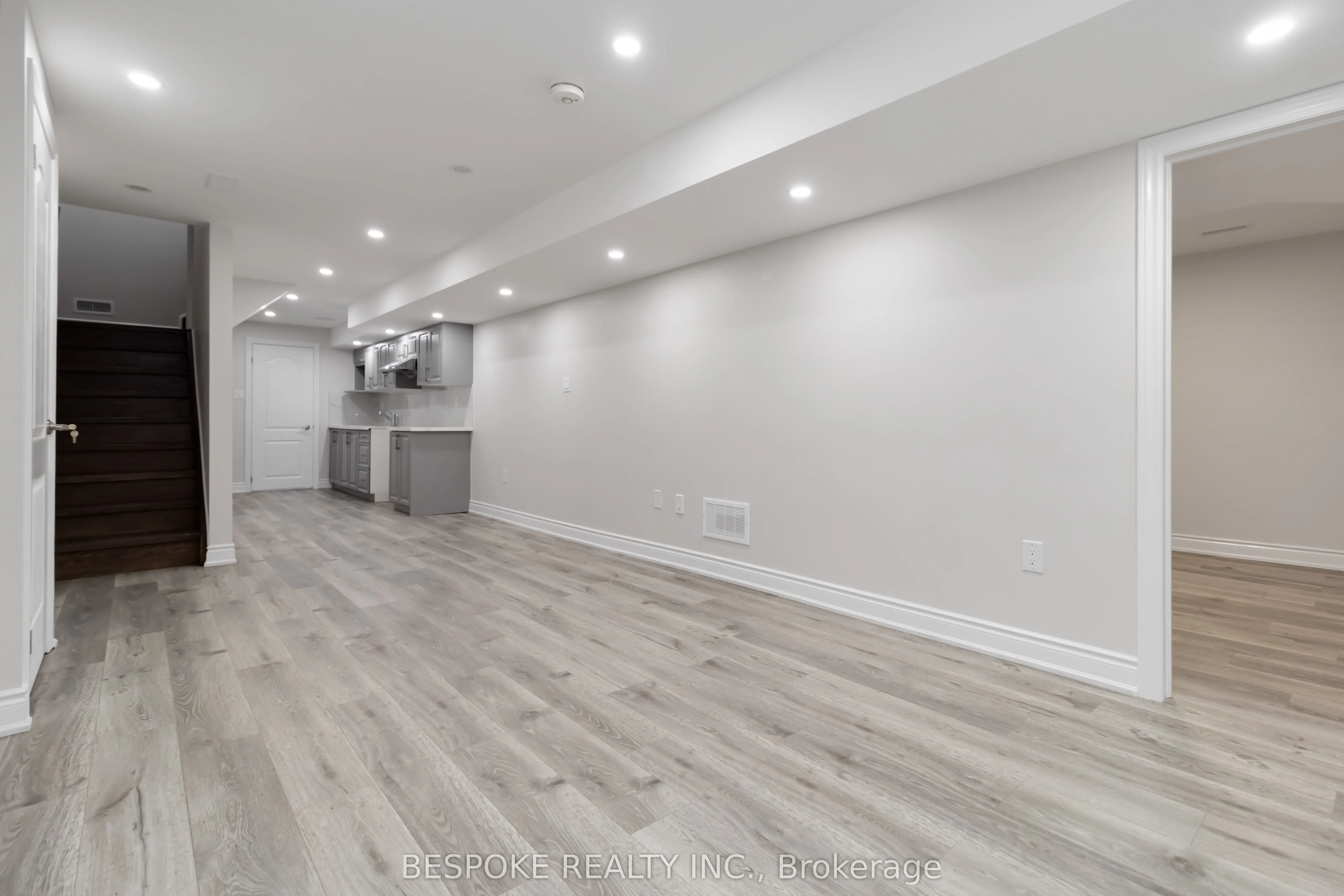 4 Avocet Gate, #Basement