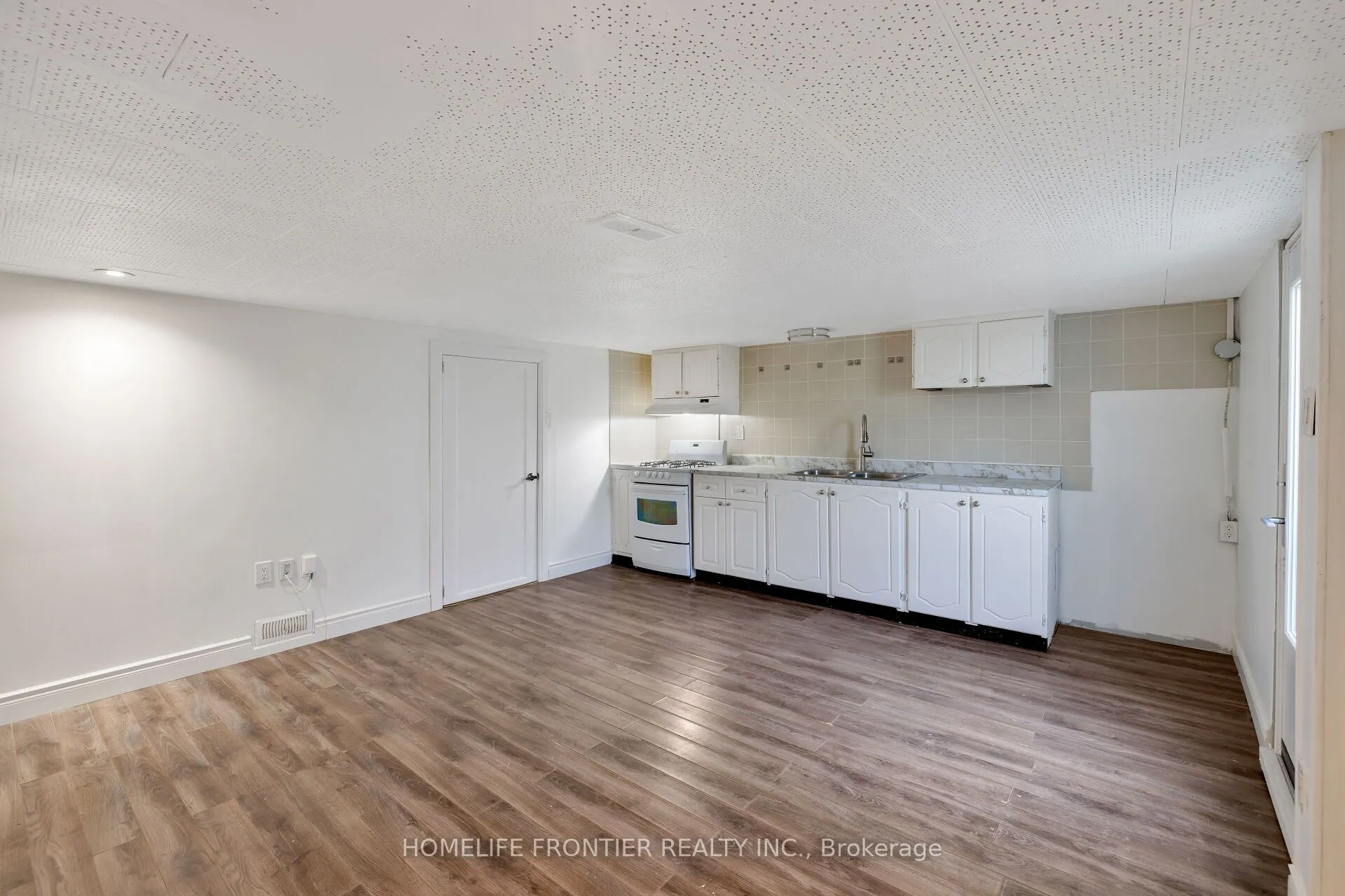 23 Alhart Drive, #Lower Level