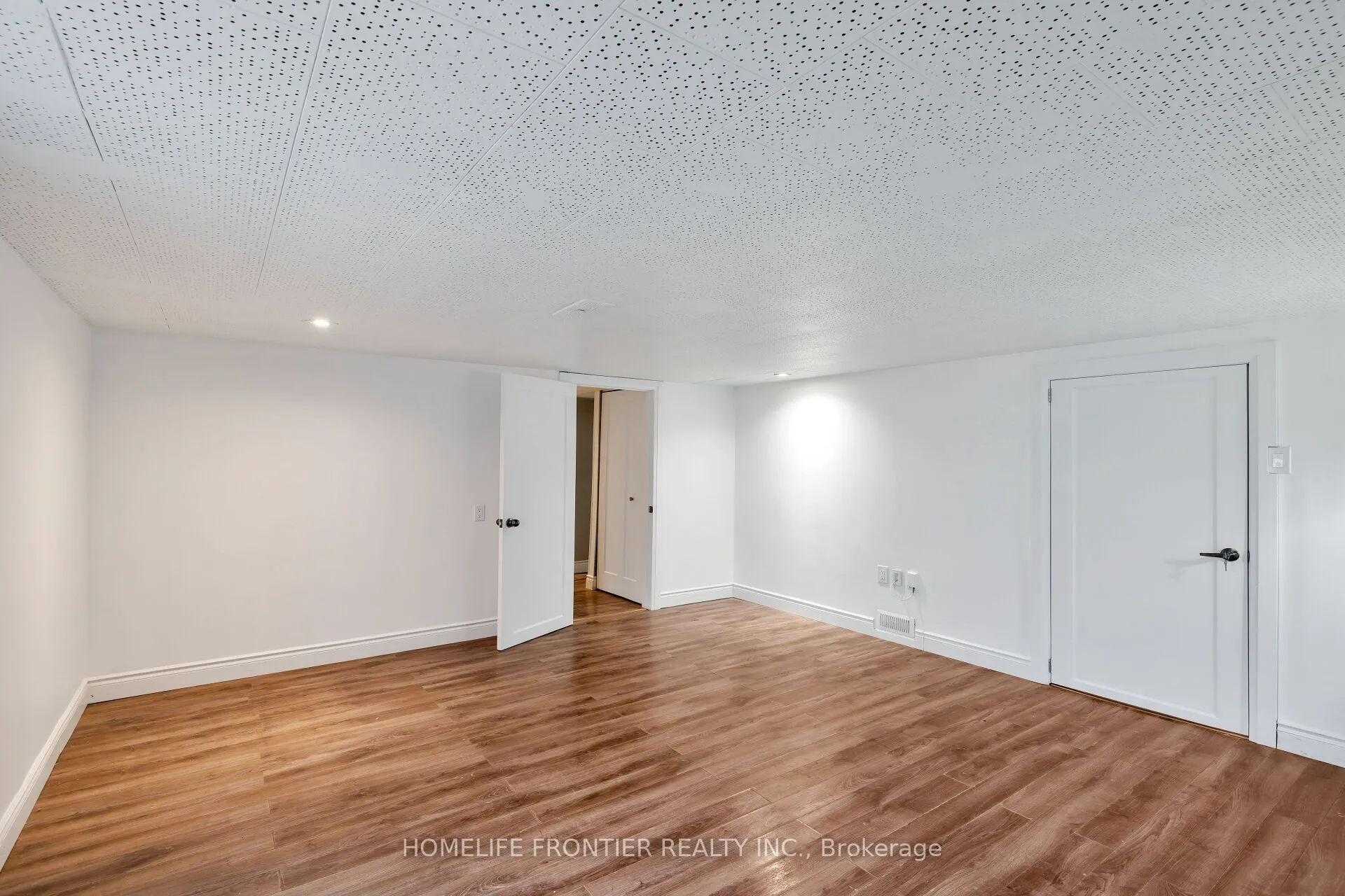 23 Alhart Drive, #Lower Level