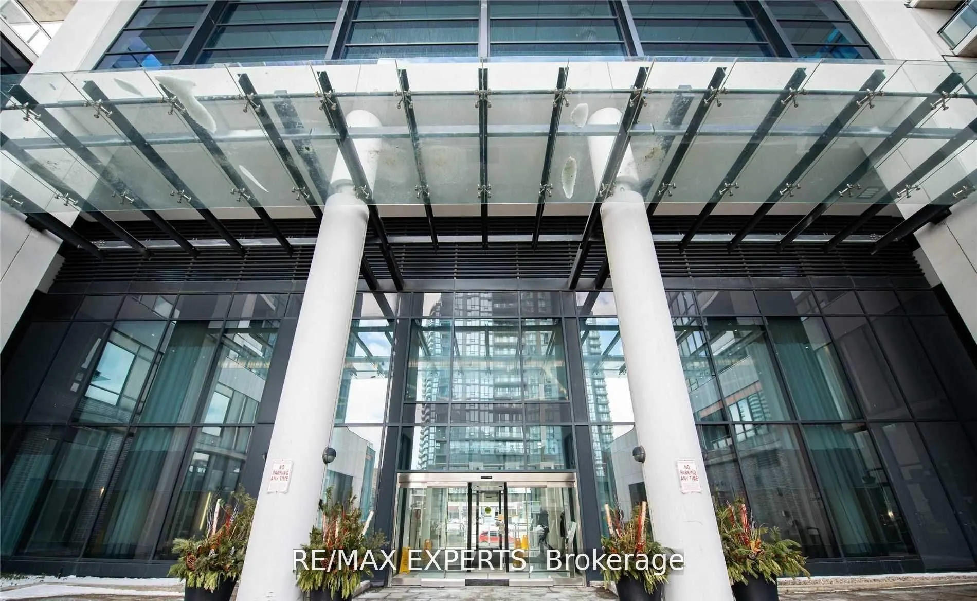 55 Eglinton Avenue W, #504