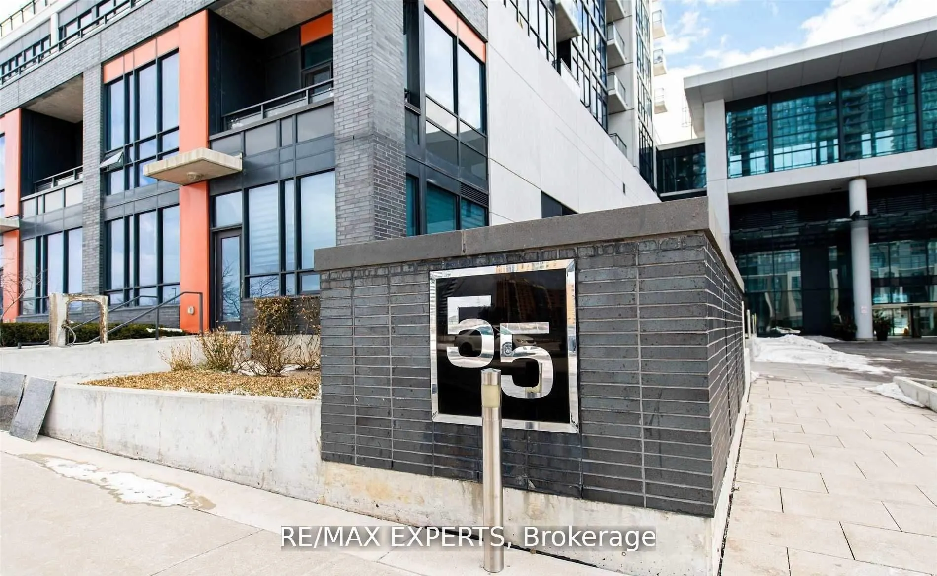 55 Eglinton Avenue W, #504