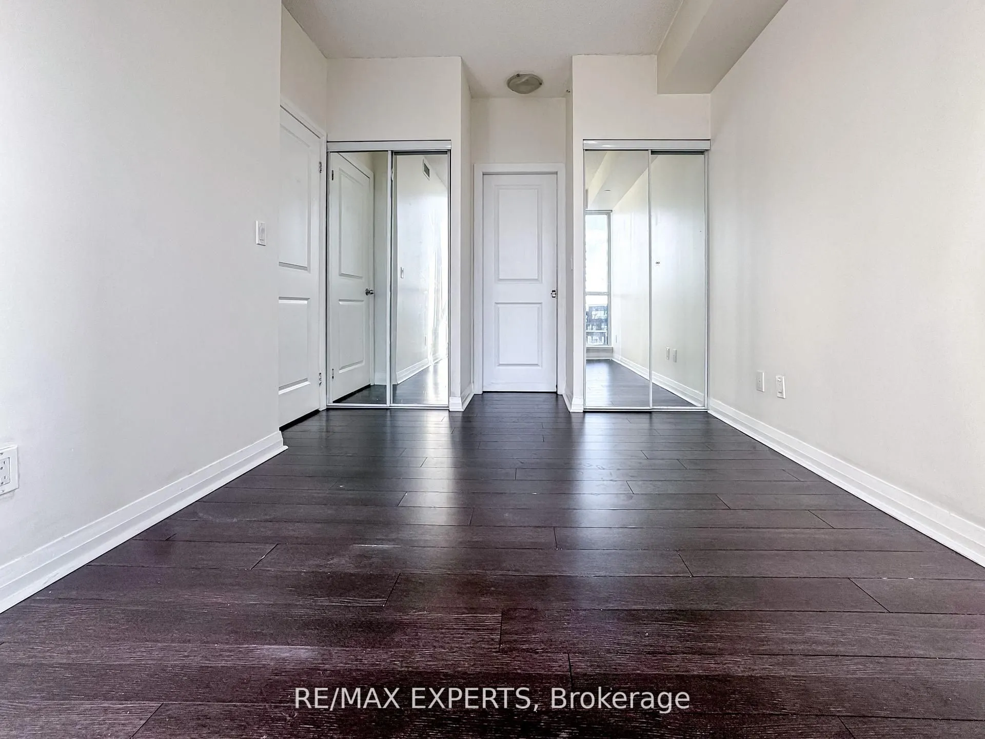 55 Eglinton Avenue W, #504