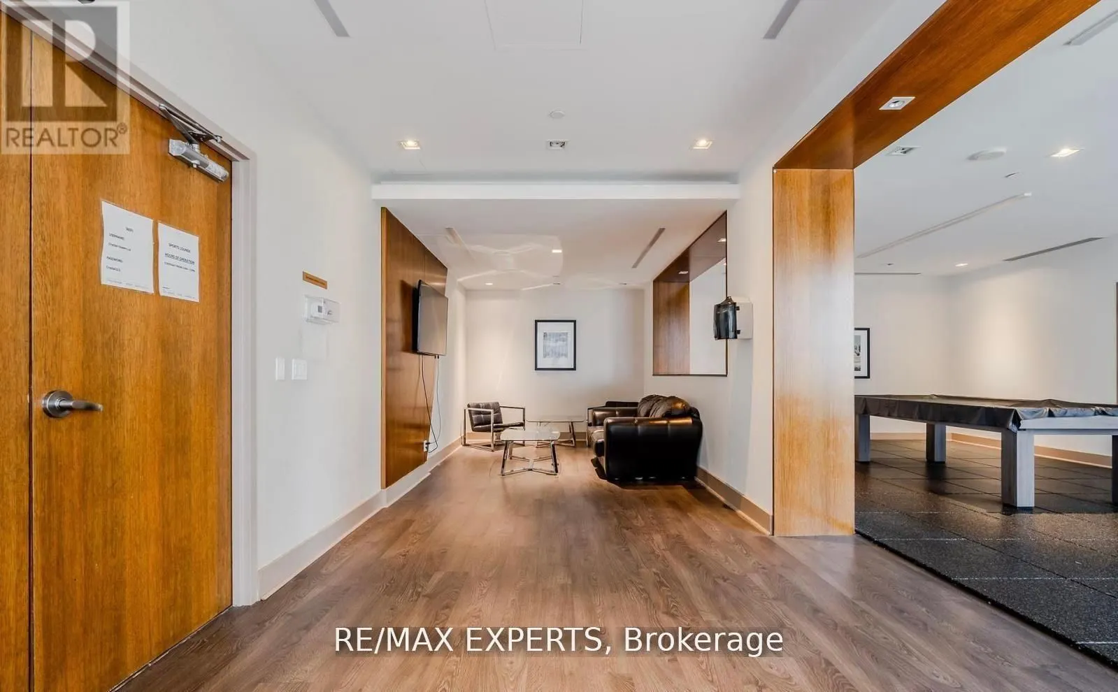 55 Eglinton Avenue W, #504
