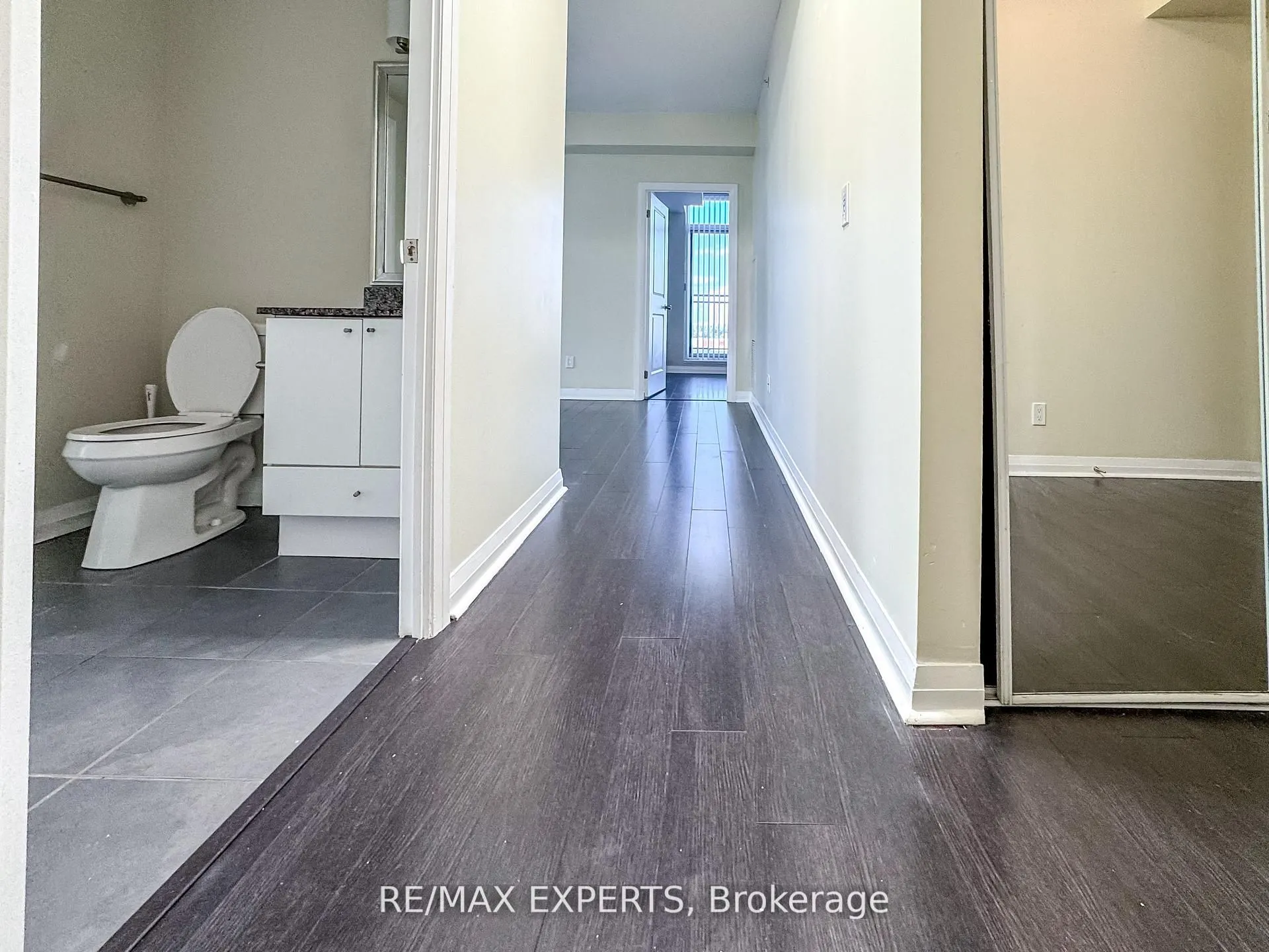 55 Eglinton Avenue W, #504