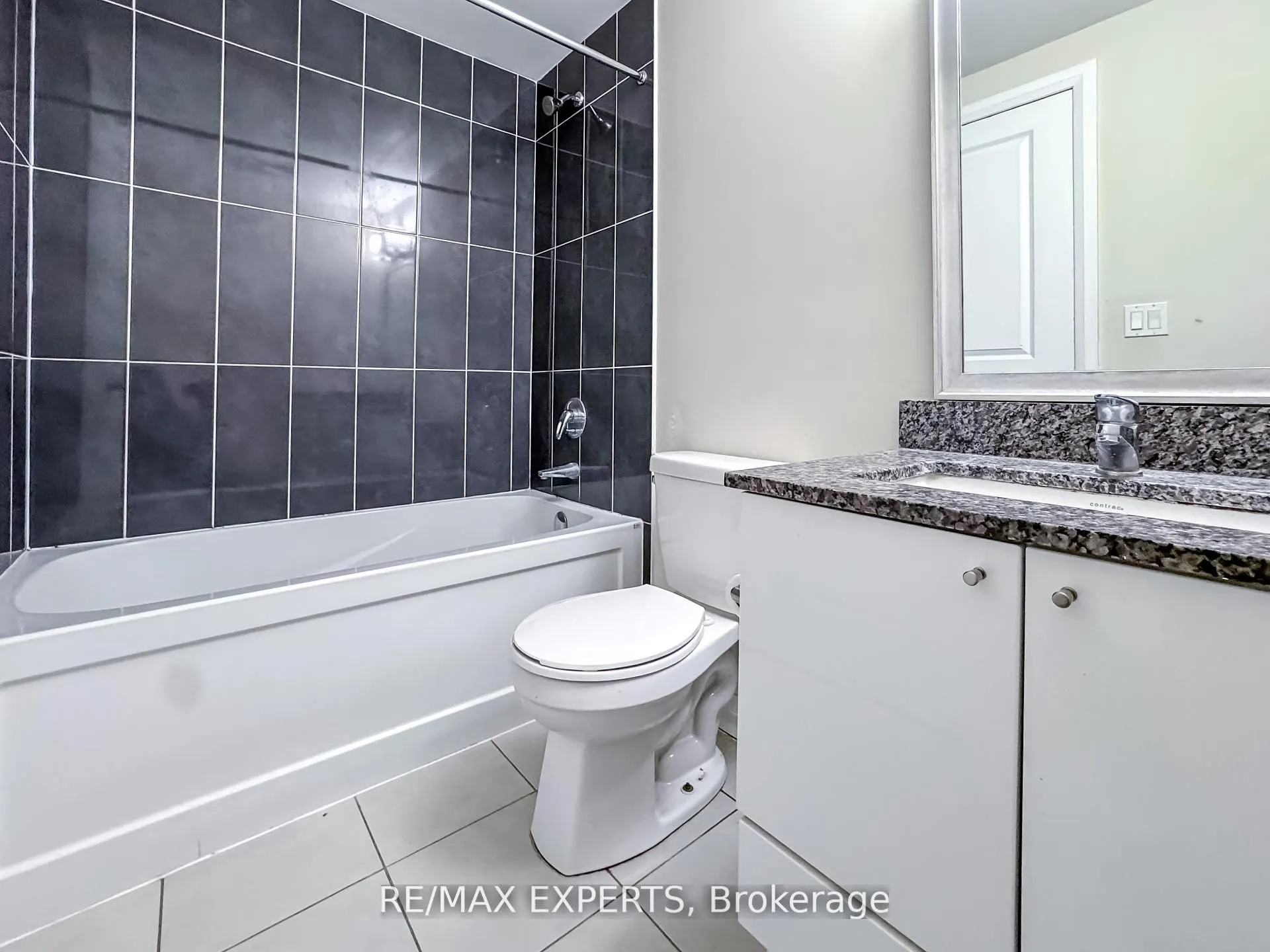 55 Eglinton Avenue W, #504