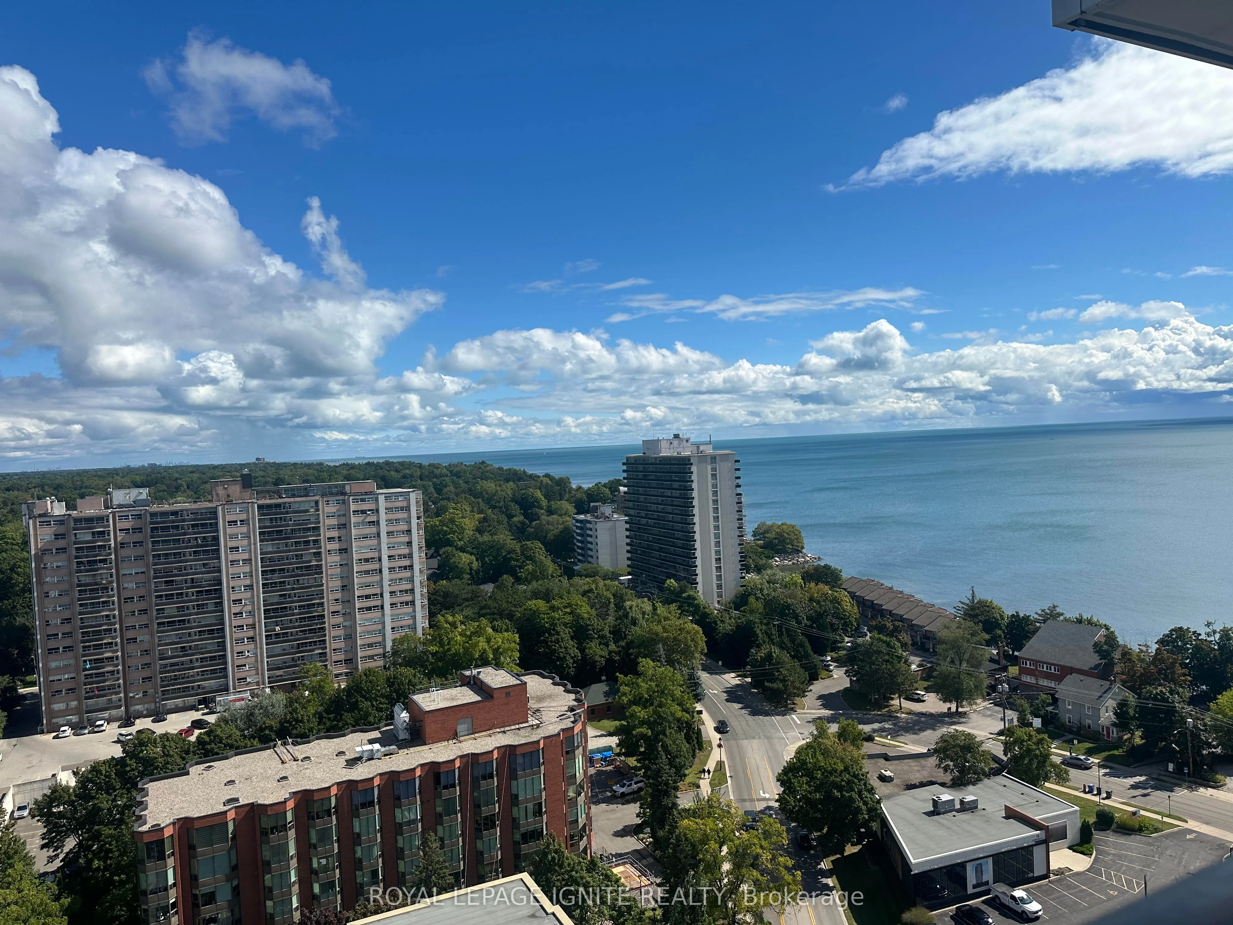 370 Martha Street, #1702