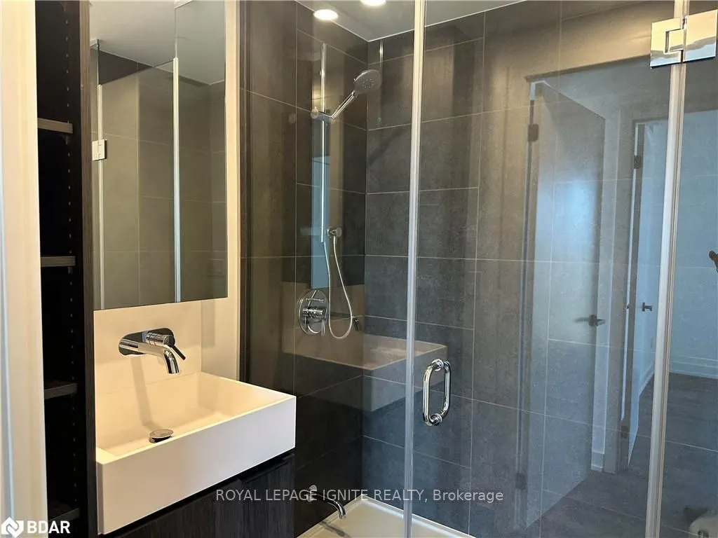 370 Martha Street, #1702
