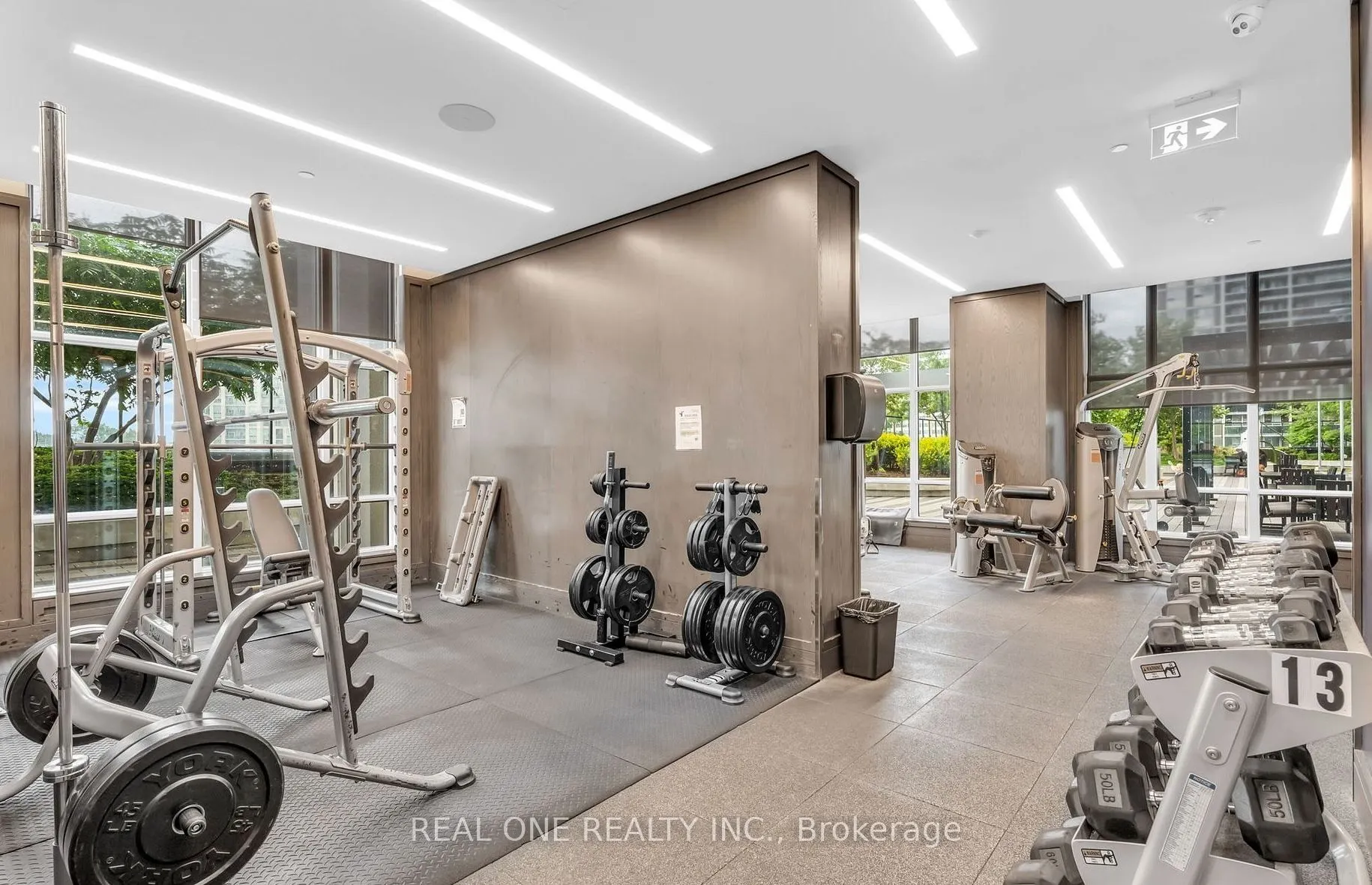 9 Mabelle Avenue, #616