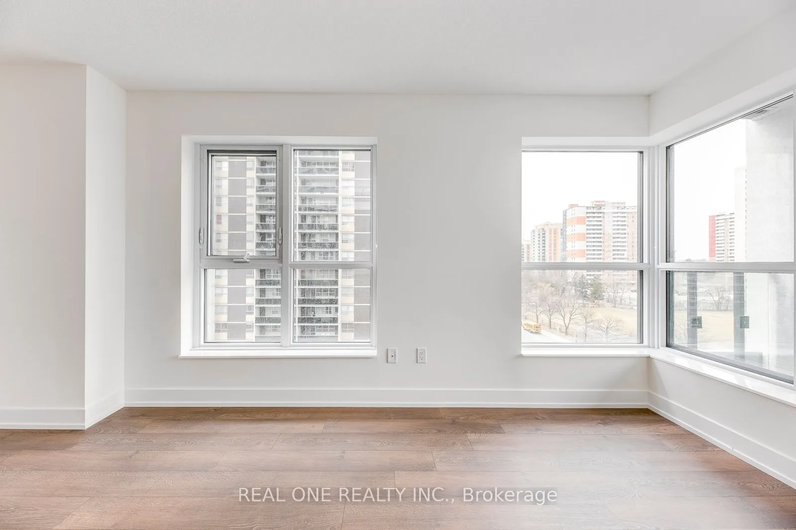 9 Mabelle Avenue, #616