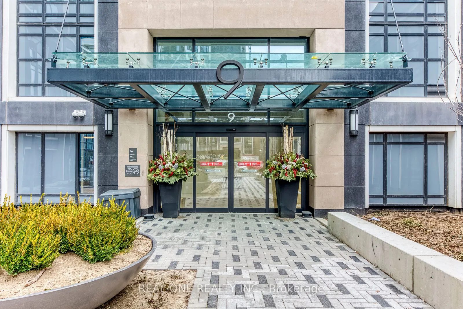 9 Mabelle Avenue, #616