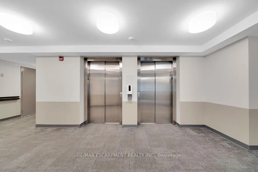3290 New Street, #418