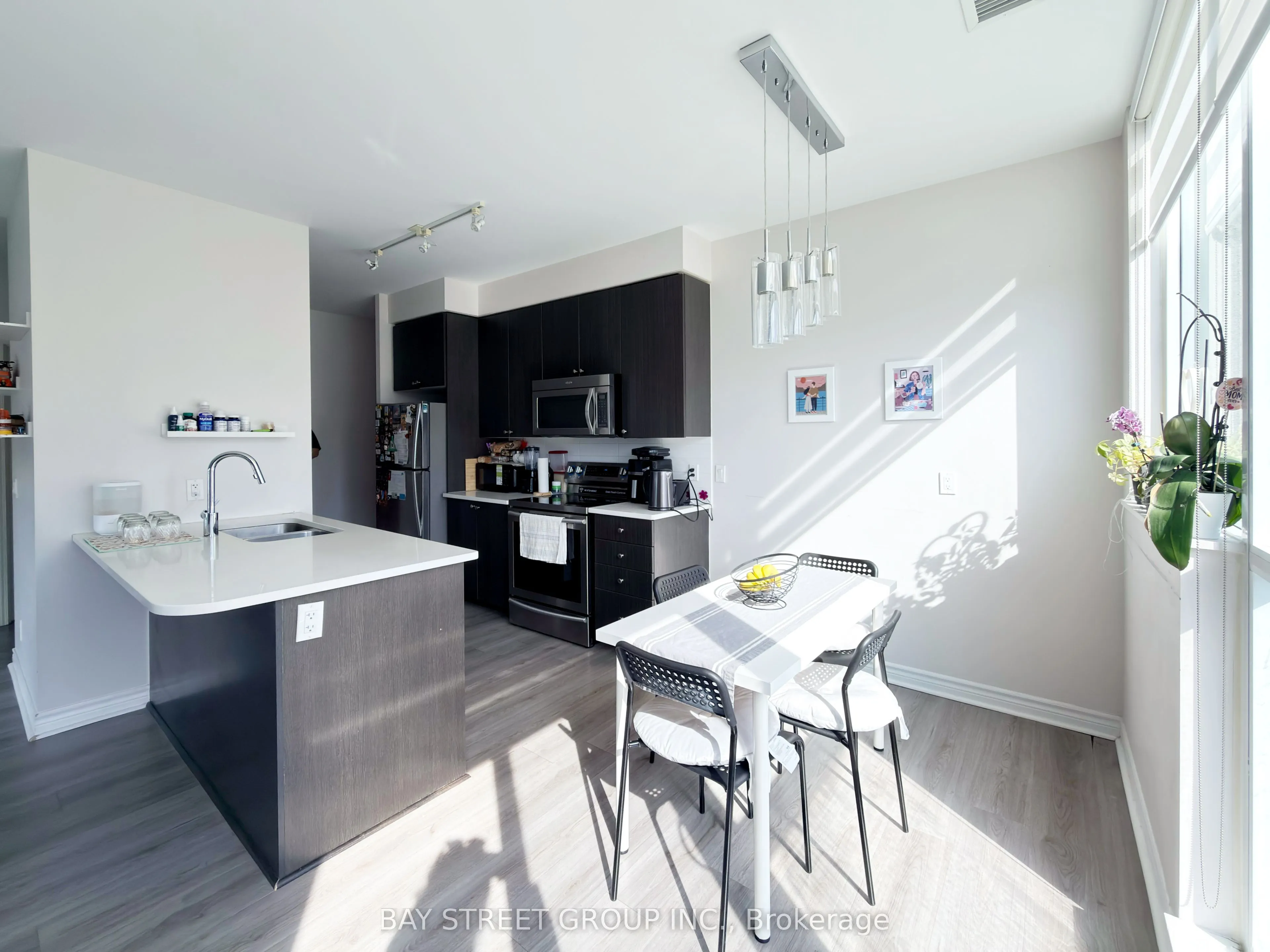 339 Rathburn Road W, #PH06
