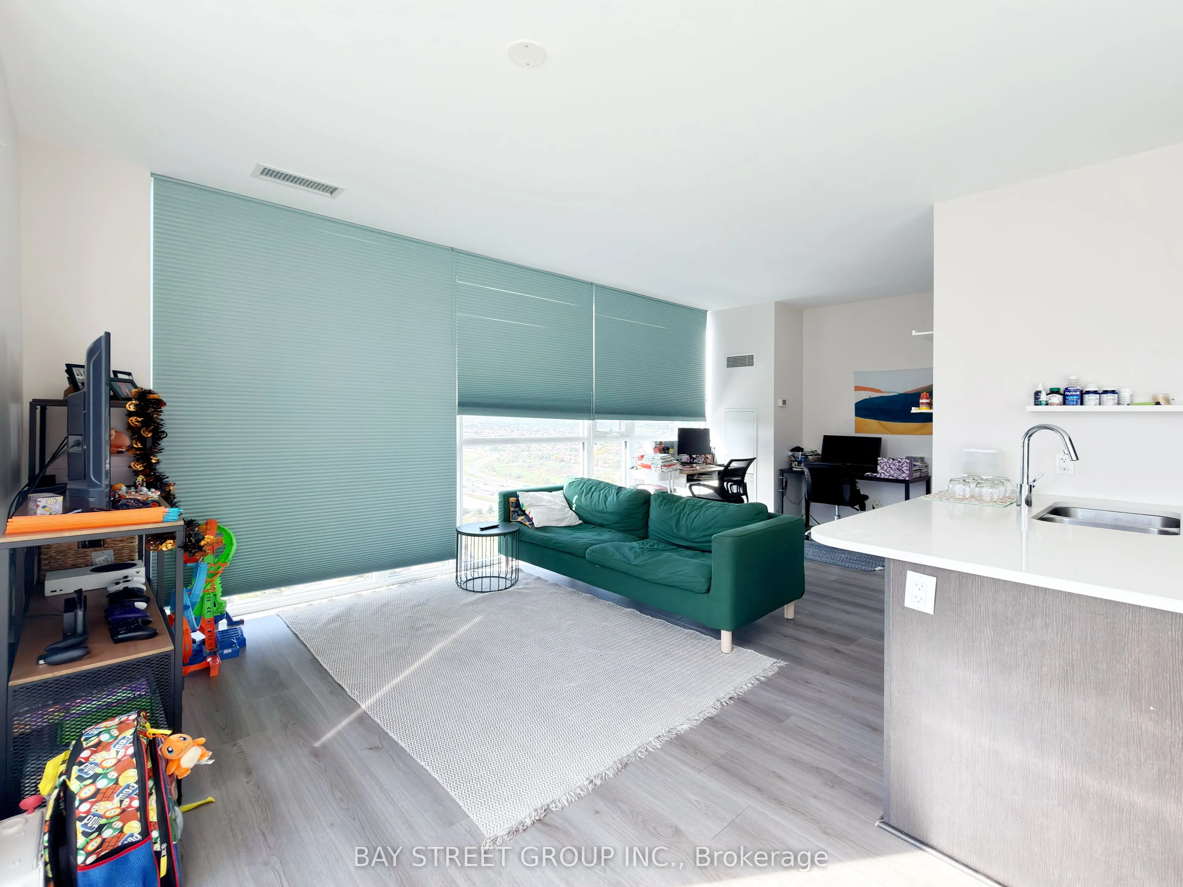 339 Rathburn Road W, #PH06
