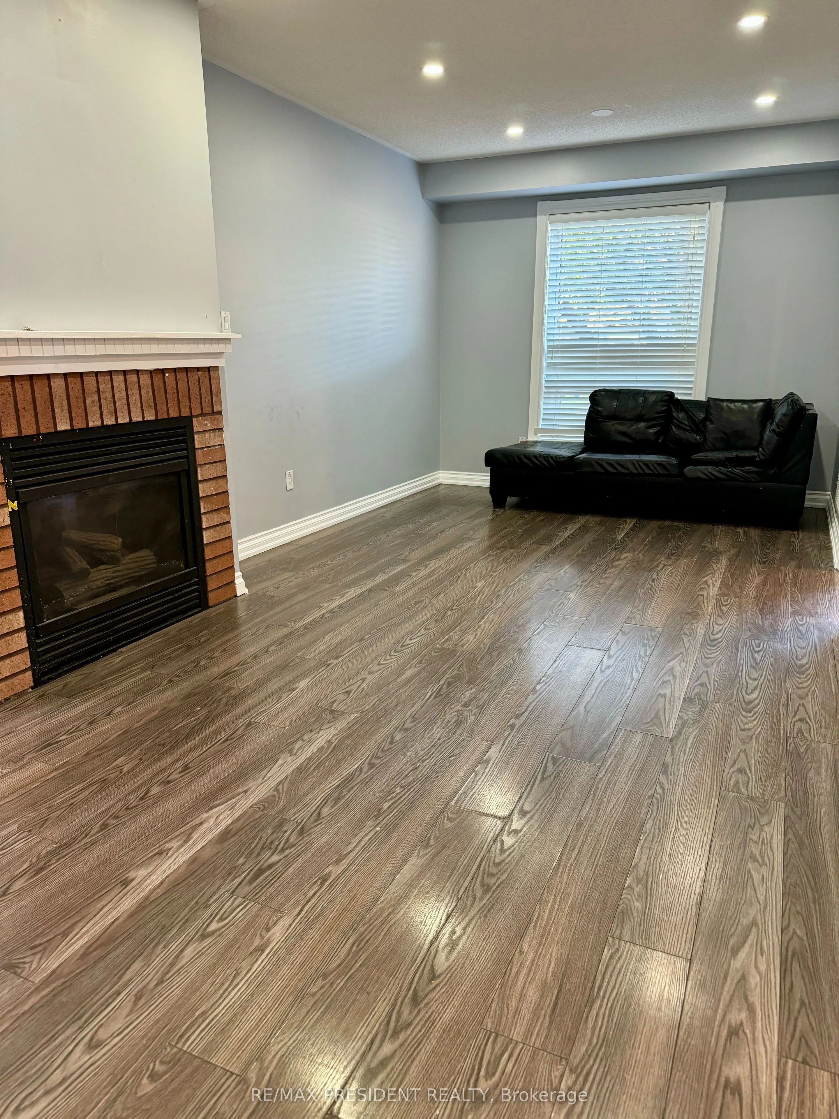 38 Nectarine Crescent